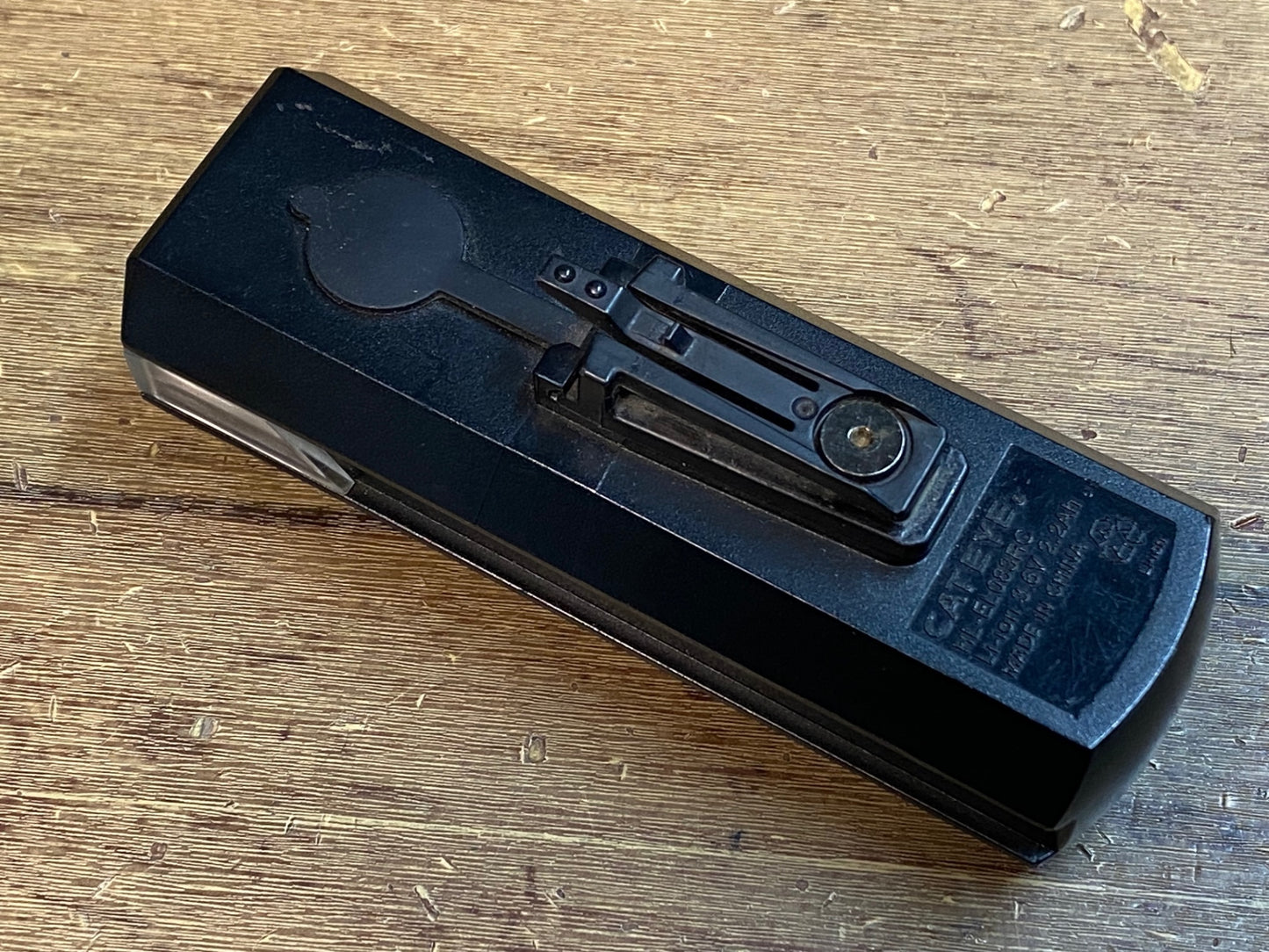 IZ014 キャットアイ CAT EYE アンプ AMPP300 フロントライト 黒