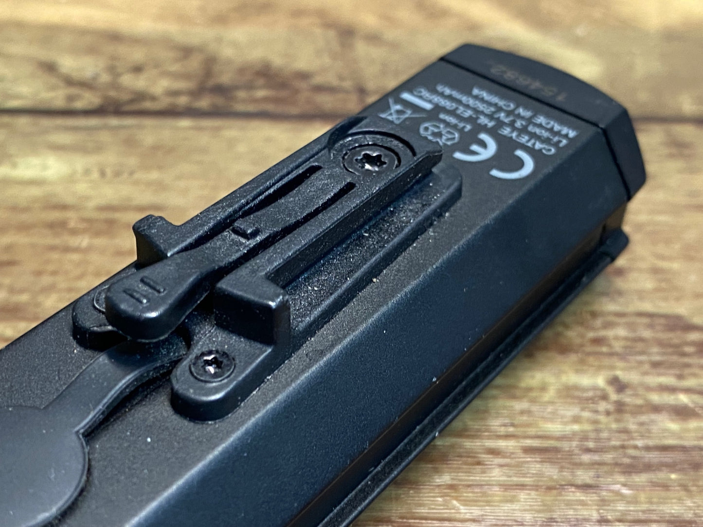 IY203 キャットアイ CATEYE AMPP 800 フロントライト 点灯確認済