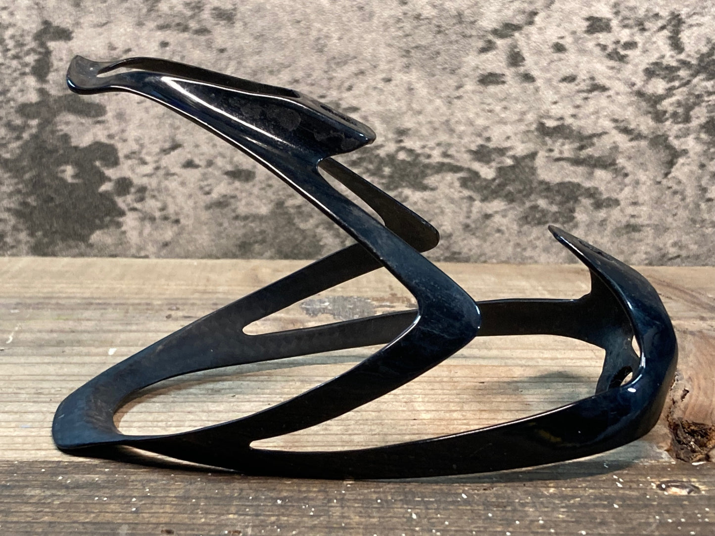 IN654 スペシャライズド SPECIALIZED S-WORKS カーボンボトルケージ 1個