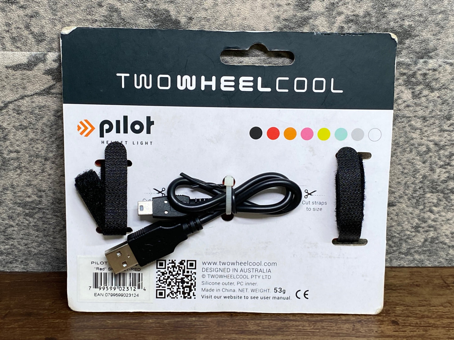 IV756 TWO WHEEL COOL Pilot Helmet Light ライト 赤 未使用