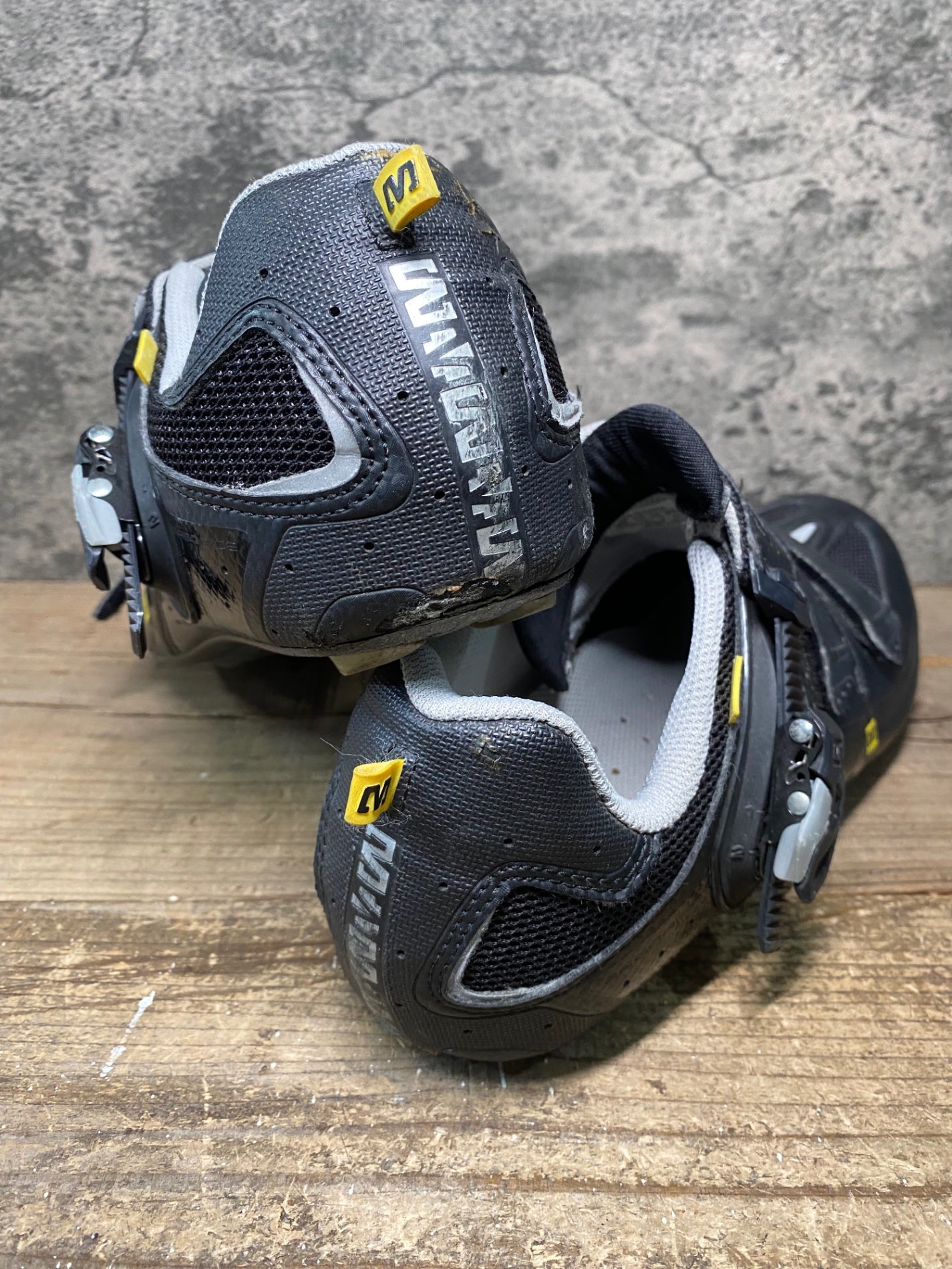 IX610 マヴィック MAVIC エルゴライド ERGORIDE ビンディングシューズ EU42-2/3 黒 3穴