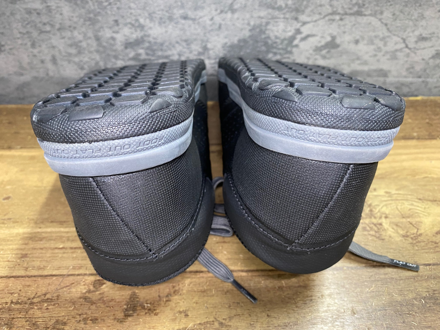 IY574 スペシャライズド SPECIALIZED 2FO FLAT MTB フラットシューズ 黒 40