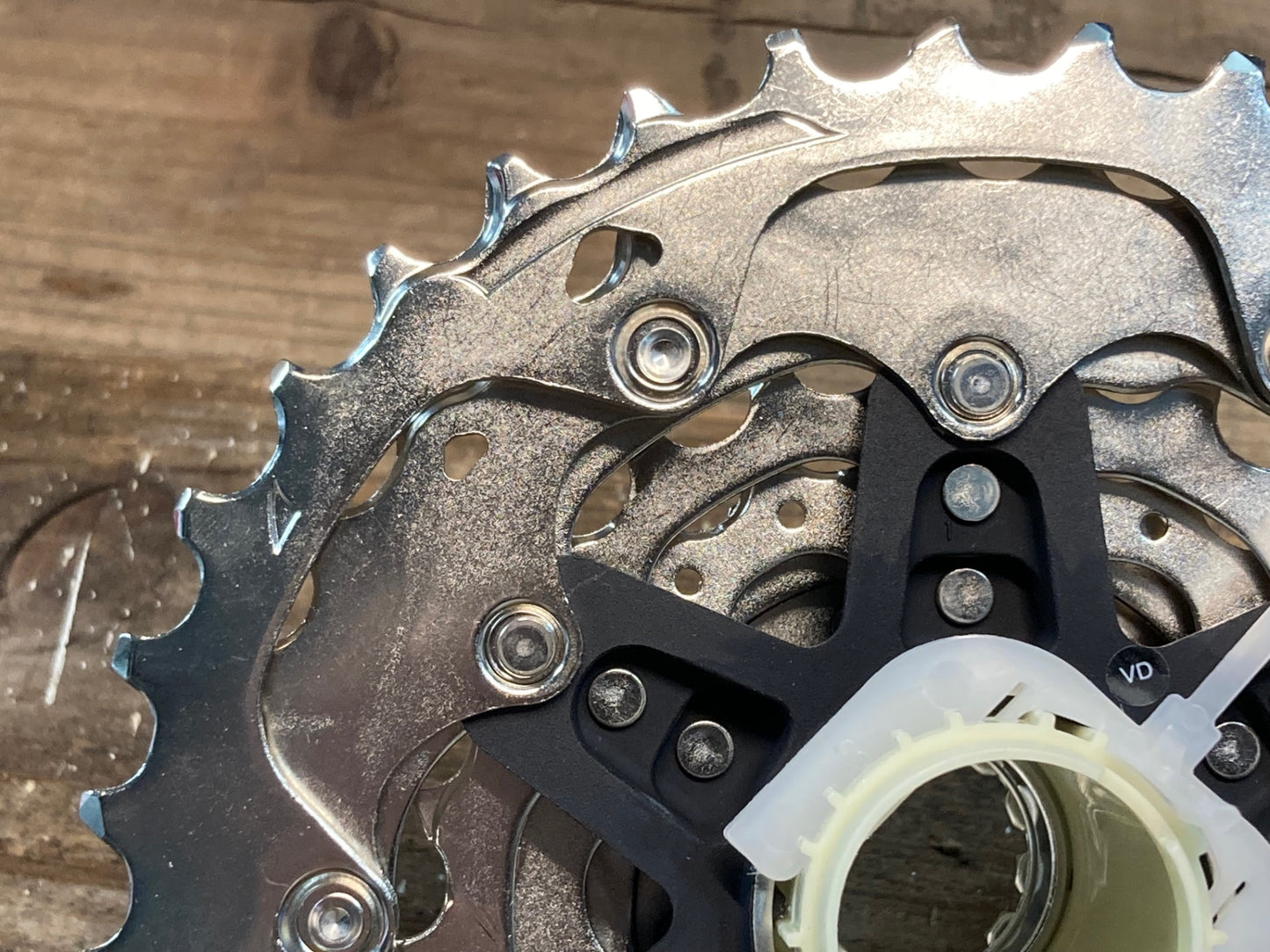 IQ119 シマノ SHIMANO 105 CS-HG710-12 スプロケット 12s 11-36T