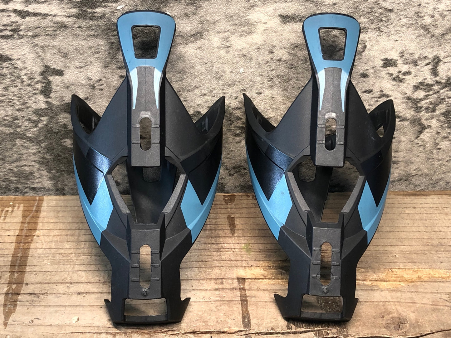 JB273 エリート ELITE VICO CARBON ボトルケージ 2個セット