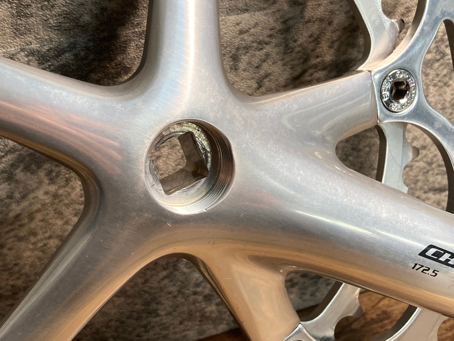 HQ296 カンパニョーロ CAMPAGNOLO コーラス CHORUS クランクセット 172.5mm 52-39T シルバー