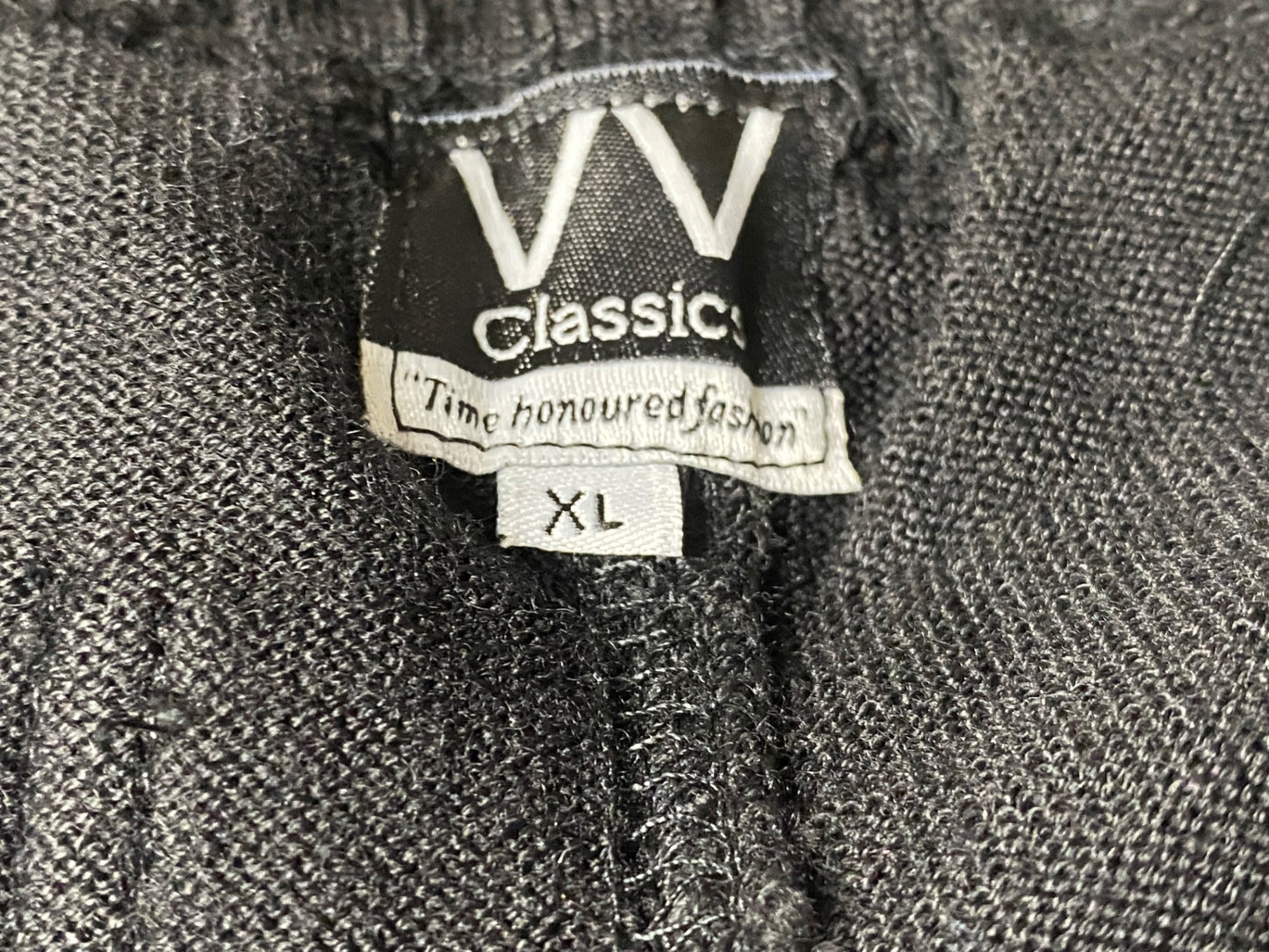 IU112 W CLASSICS ハーフパンツ 黒 XL