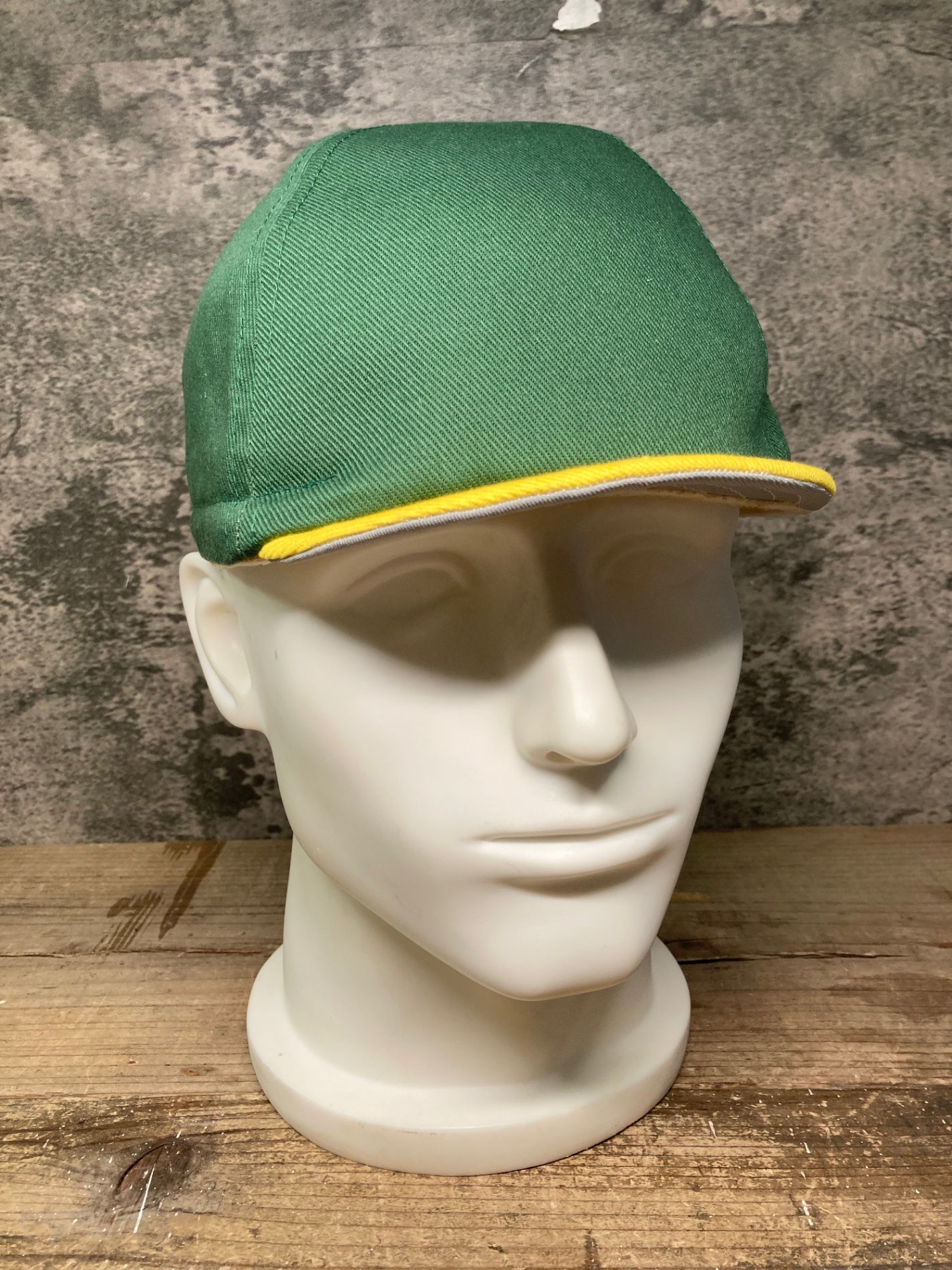 IR483 velo spica サイクルキャップ 緑