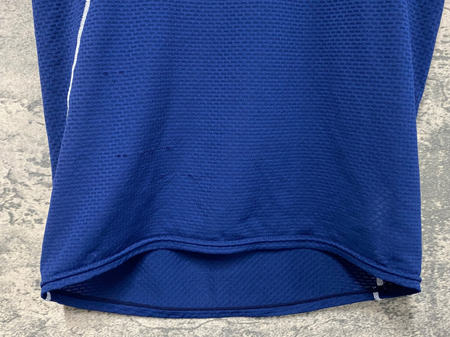 IZ068 パールイズミ PEARL iZUMi ノースリーブ メッシュ ベースレイヤー 紺 L