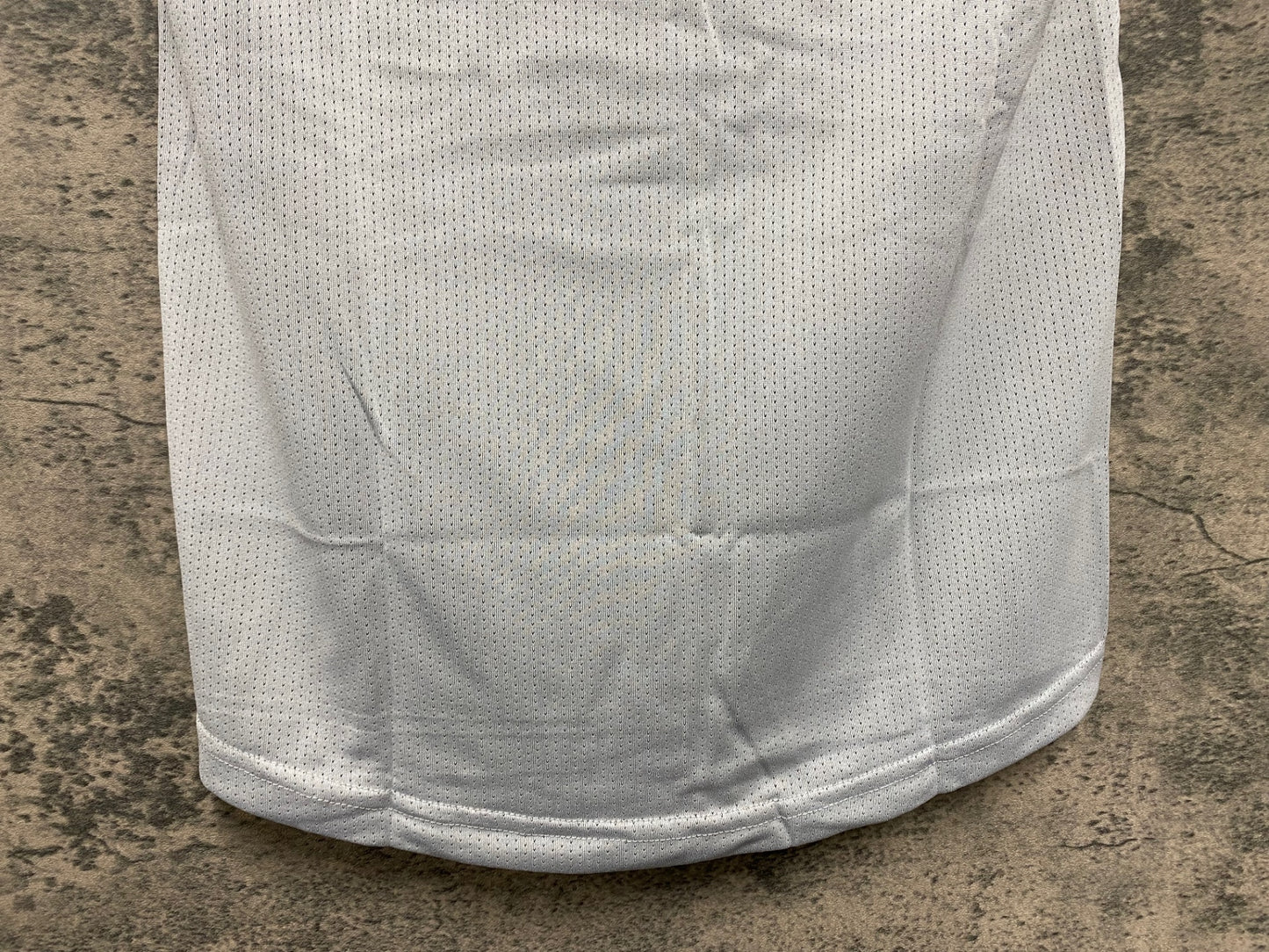 IV924 ジャイアント GIANT ノースリーブ べースレイヤー グレー S メッシュ