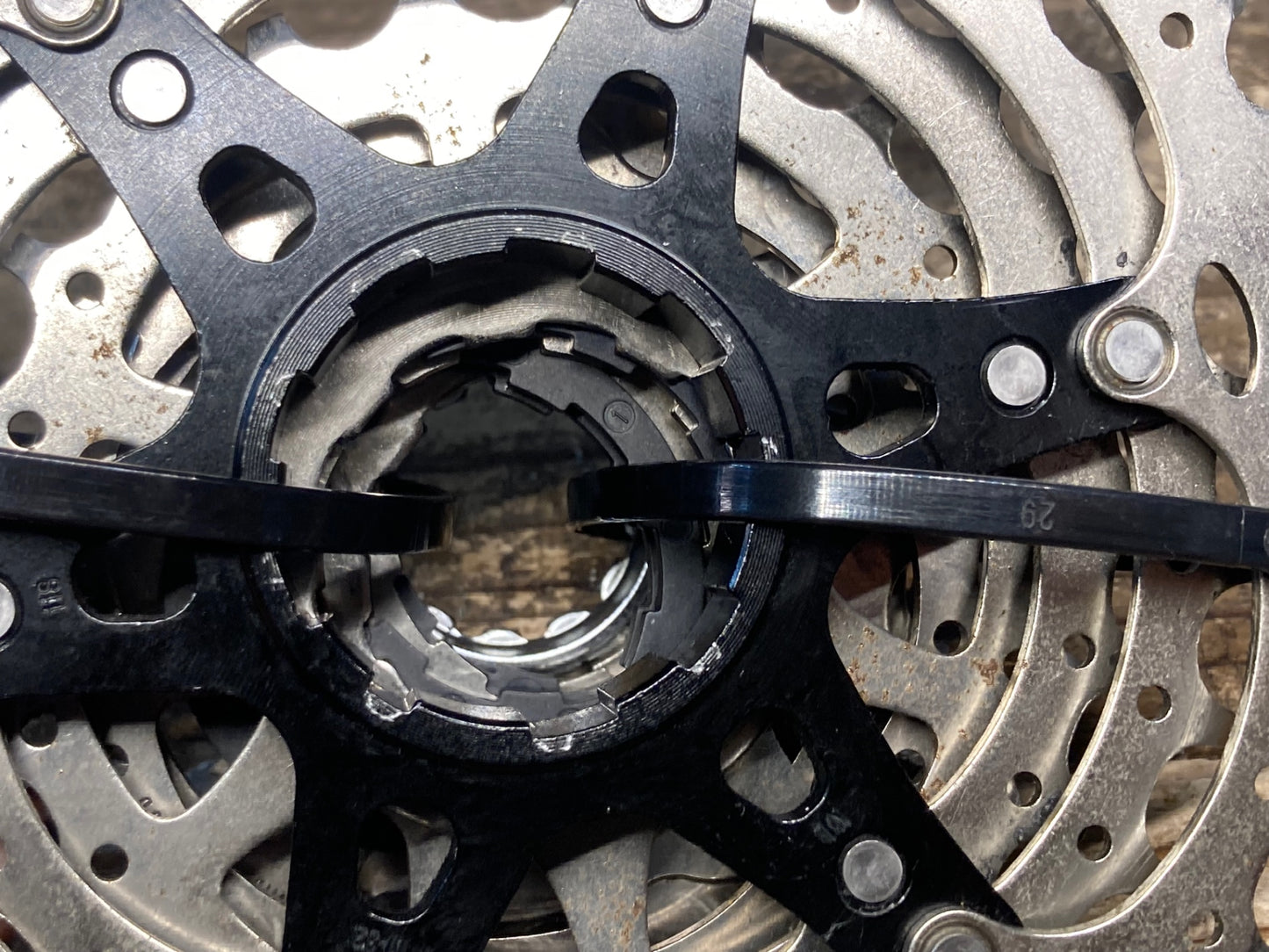 IC435 シマノ SHIMANO 105 CS-5800 スプロケット 11-32T 11S