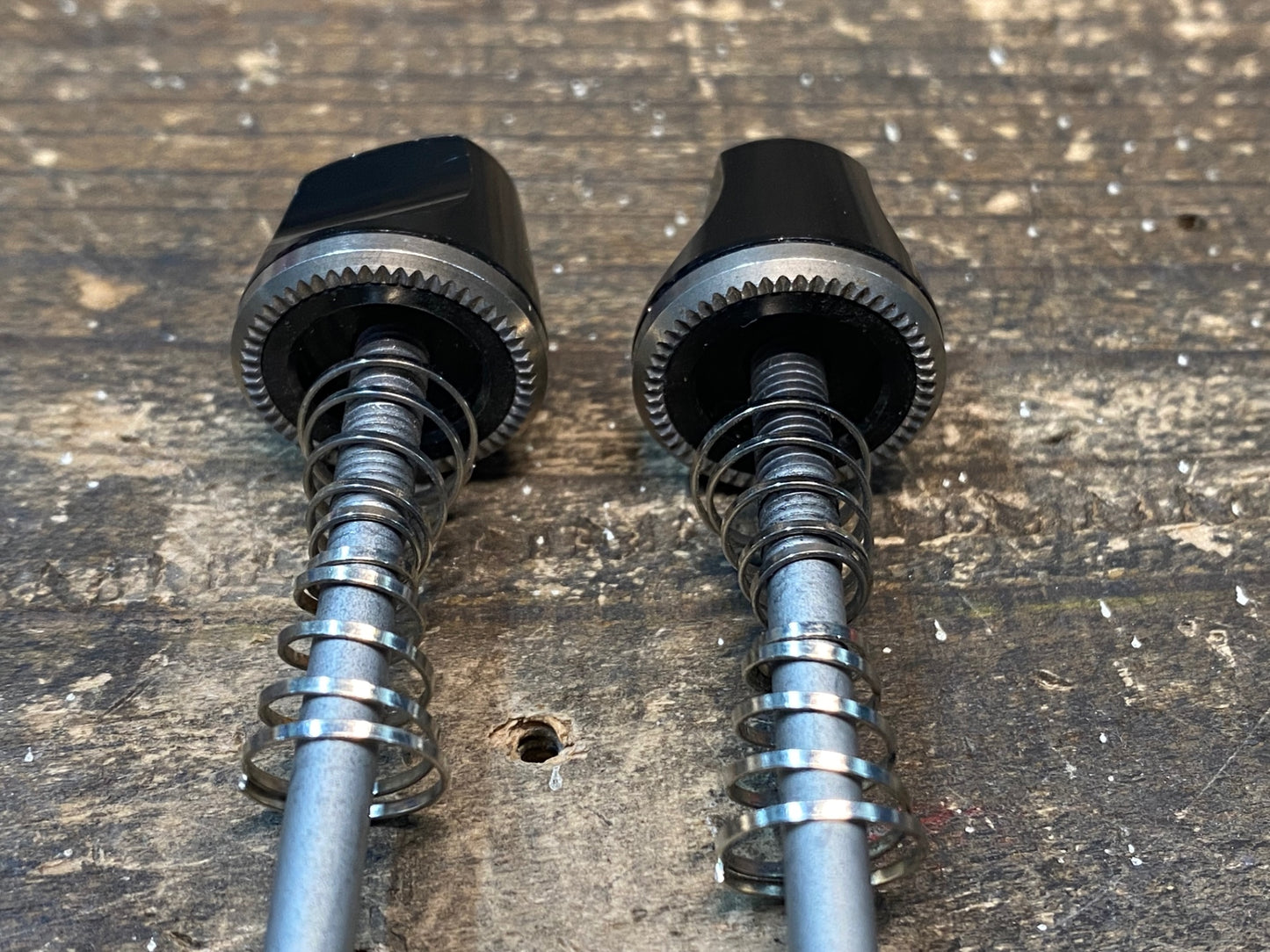 IR813 DT SWISS クイックスキュワー 前後セット 100mm 130mm