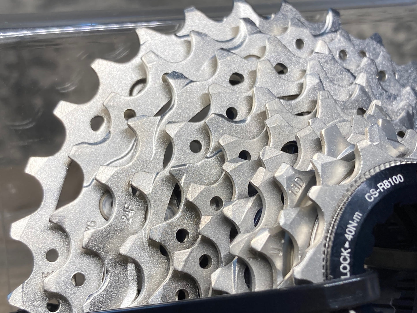 IY977 シマノ SHIMANO アルテグラ ULTEGRA CS-R8100 11-30T スプロケット 12S