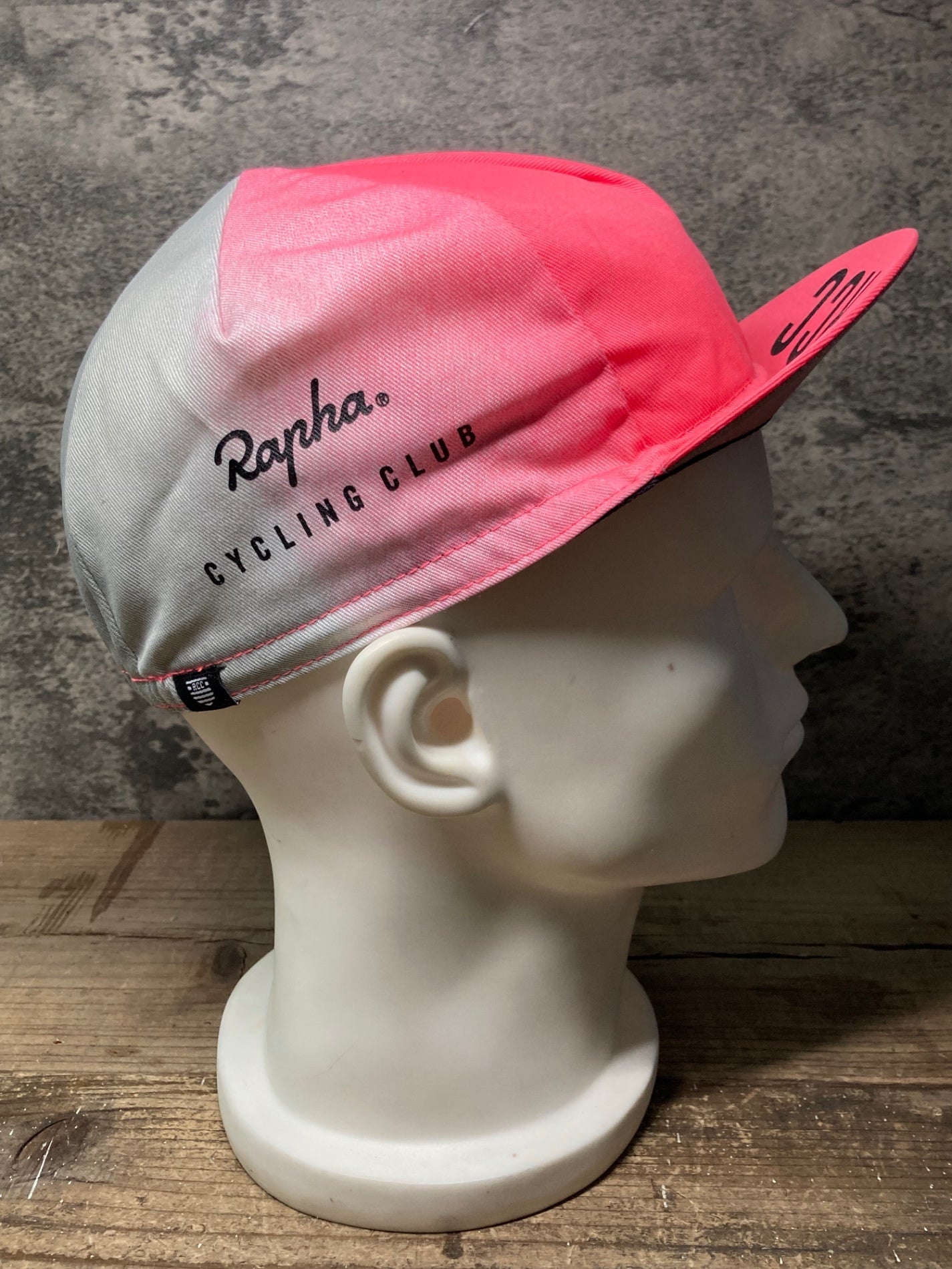 IY522 ラファ Rapha RCC MEMBERSHIP CAP サイクルキャップ グレー ピンク フリーサイズ