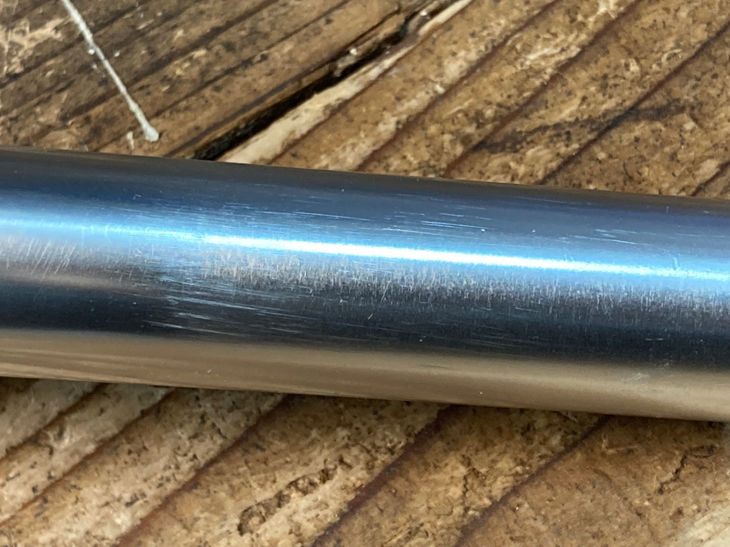 IY530 日東 NITTO B206 ライザーバー 実測525mm Φ25.4