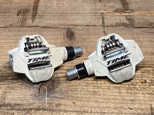 IU759 タイム Time アタック ATAC XC6 ビンディングペダル ホワイト