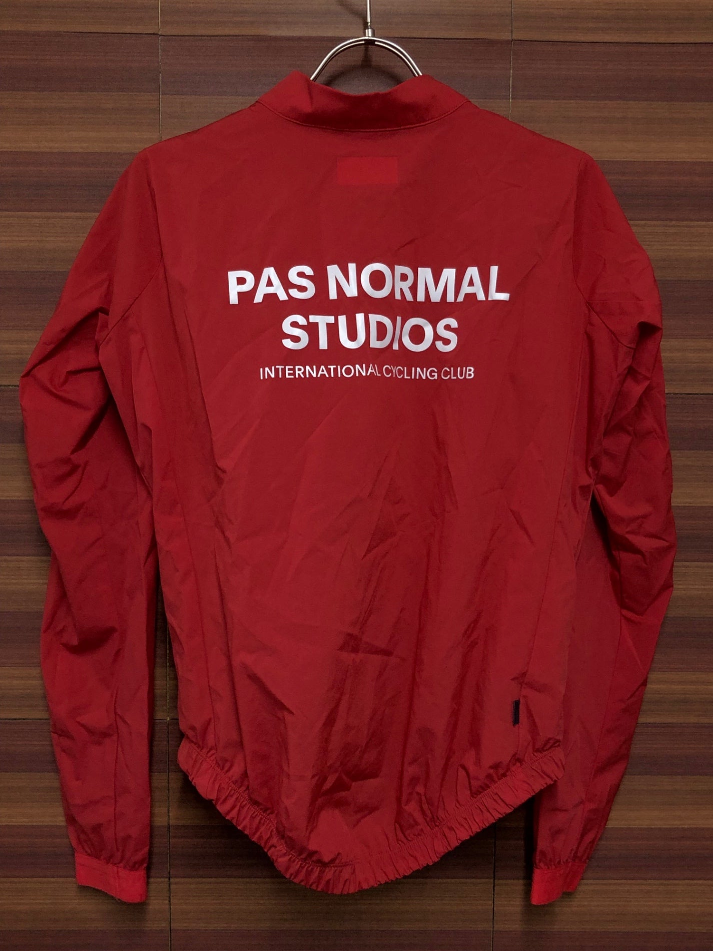 IN732 パスノーマルスタジオ PAS NORMAL STUDIOS Mechanism Stow Away Jacket 長袖 ウィンドブレーカー 赤 S