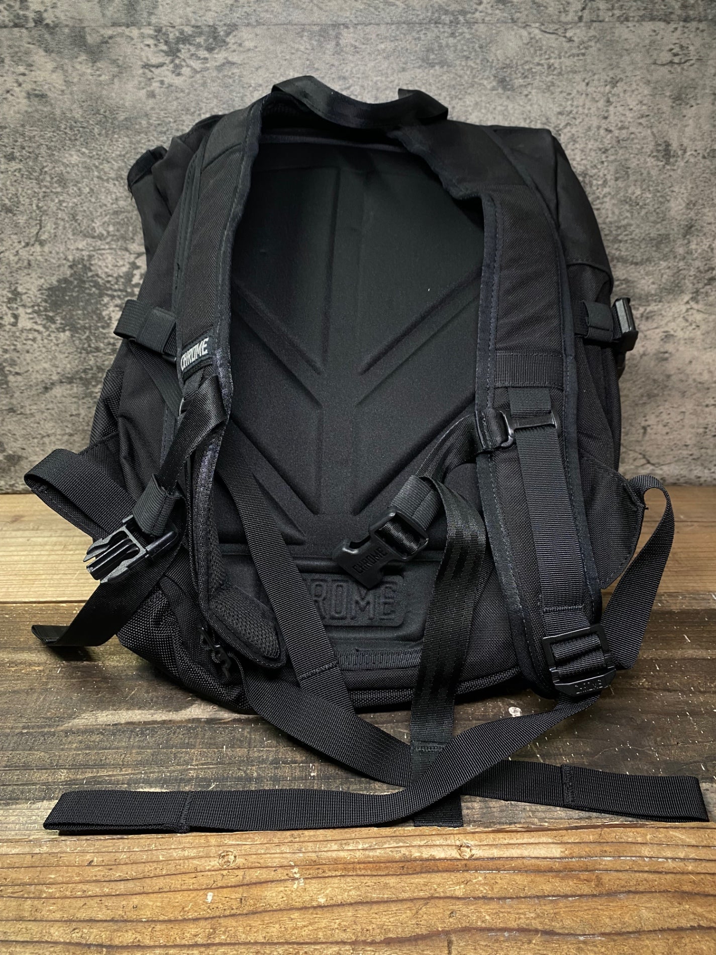 IN370 クロームインダストリーズ CHROME WARSAW SM バックパック リュック