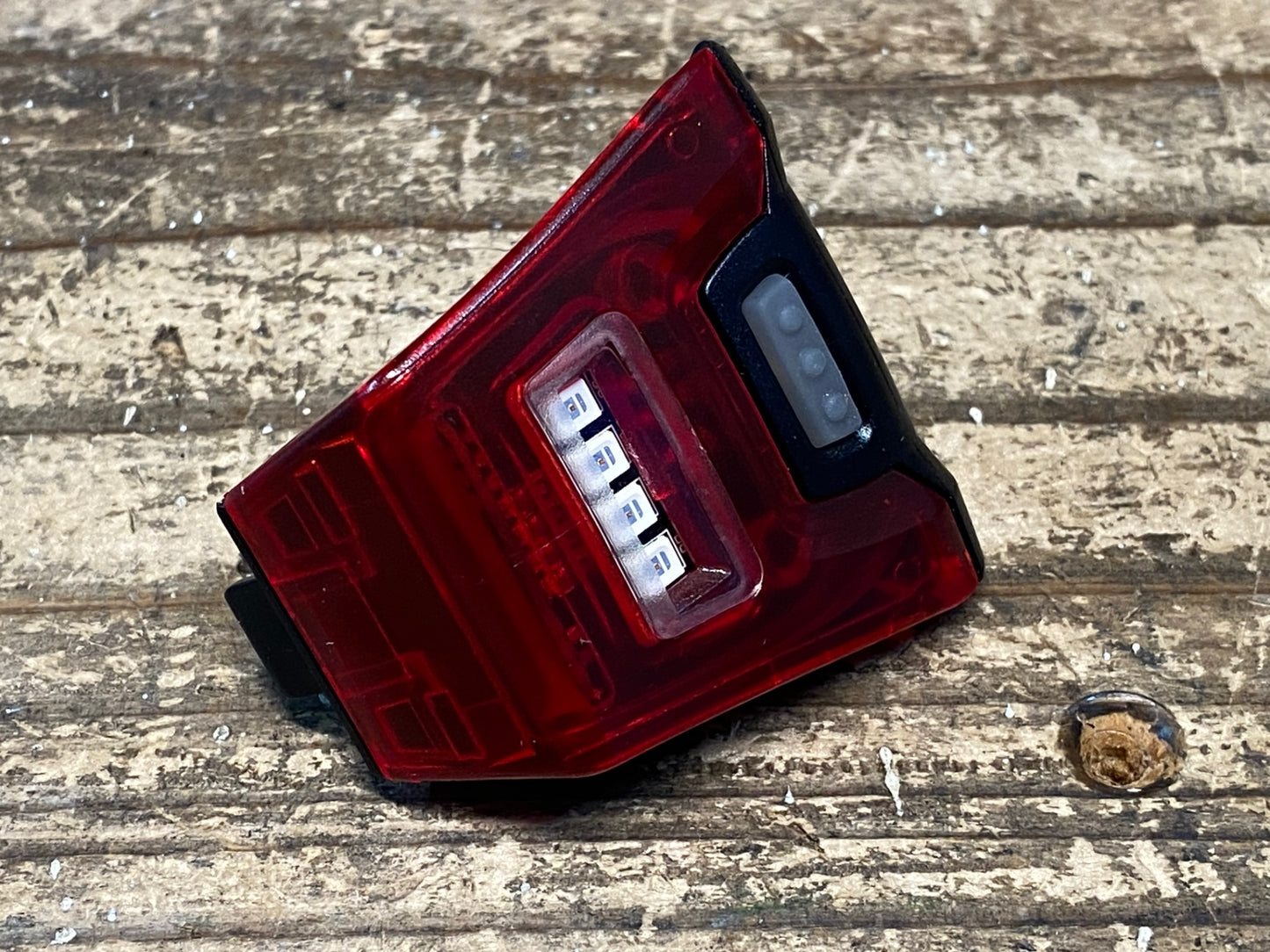 IV699 ジャイアント GIANT NUMEN+ UNICLIP TL2 テールライト