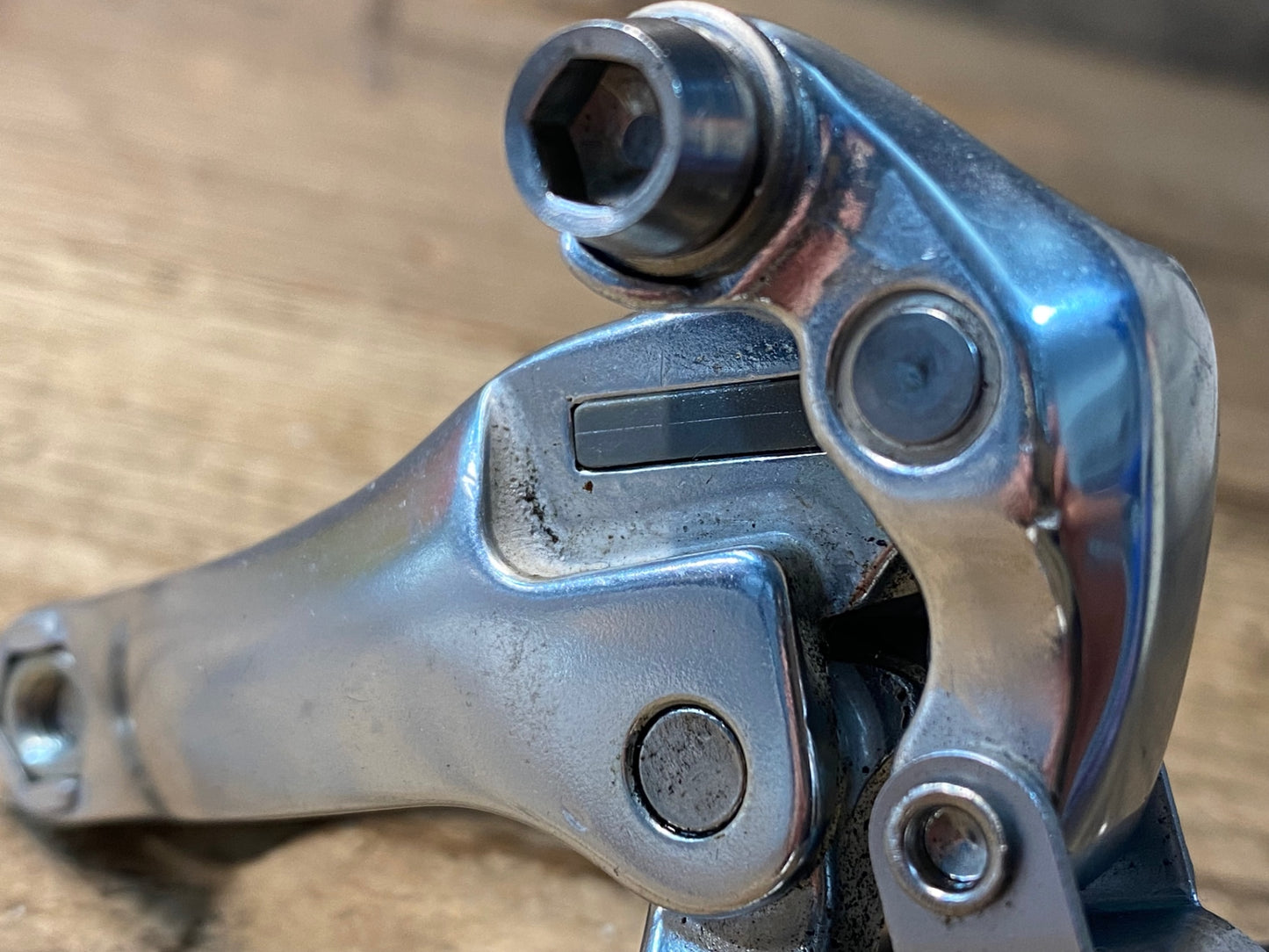 JA820 シマノ SHIMANO アルテグラ ULTEGRA FD-6600 フロントディレイラー 2S Φ31.8