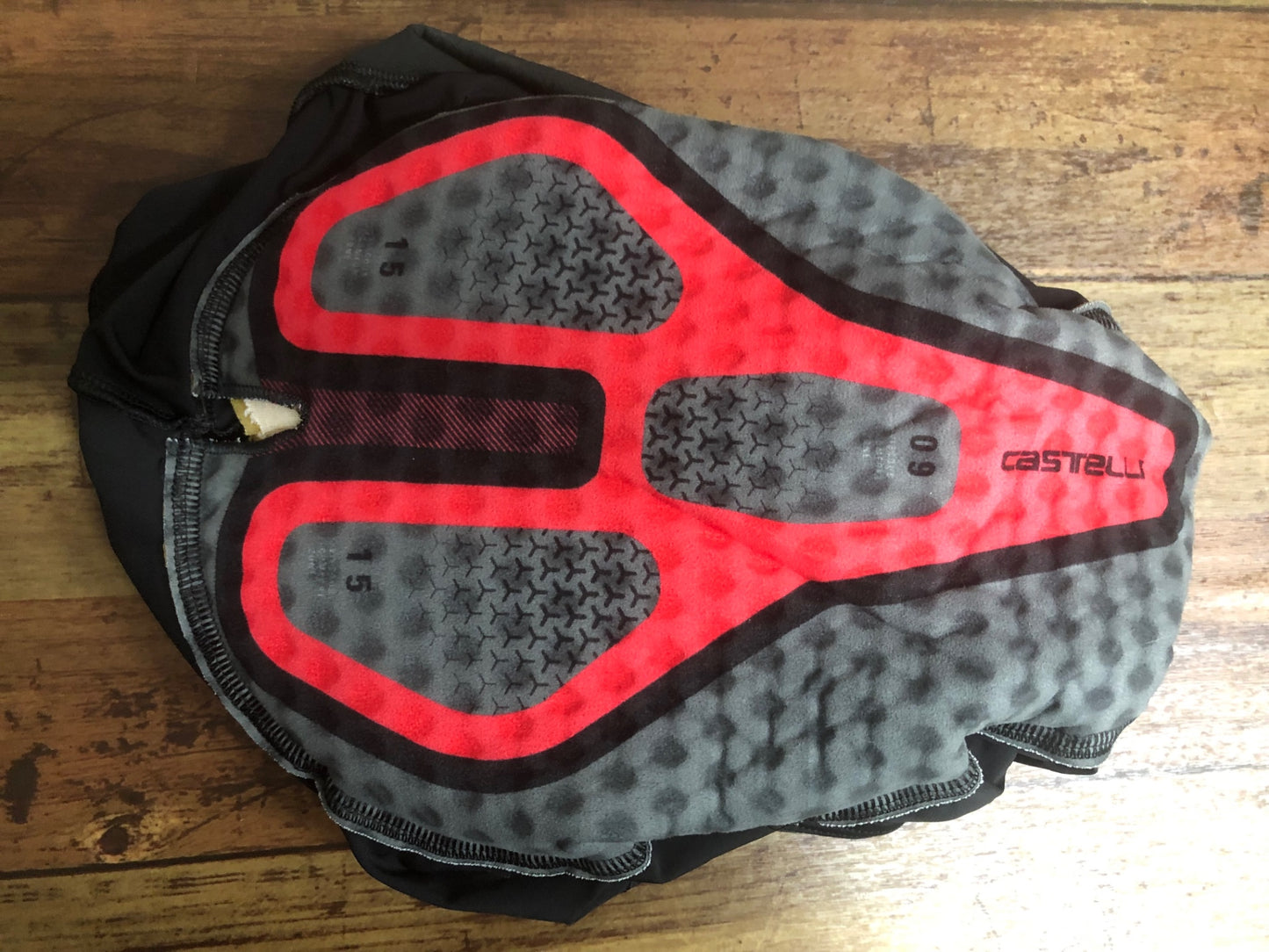 IT363 カステリ CASTELLI ビブショーツ 黒 ※サイズ不明