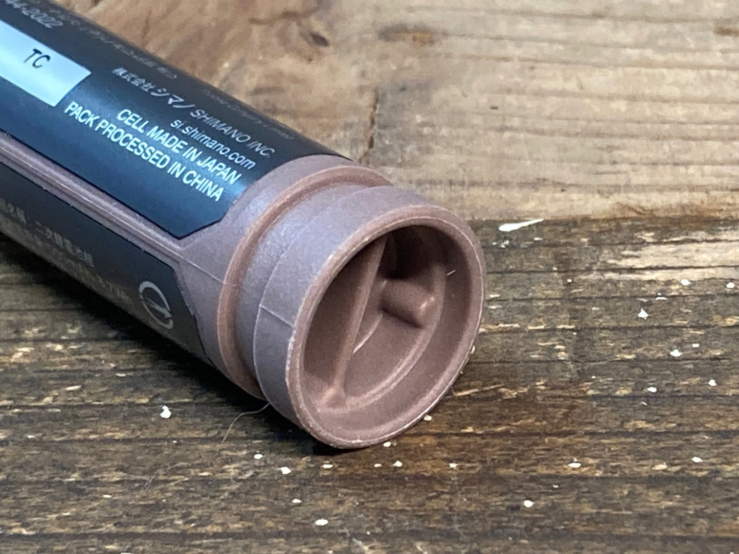 IQ114 シマノ SHIMANO BT-DN300 ビルトイン バッテリー 3ポート Di2 電動 動作確認済