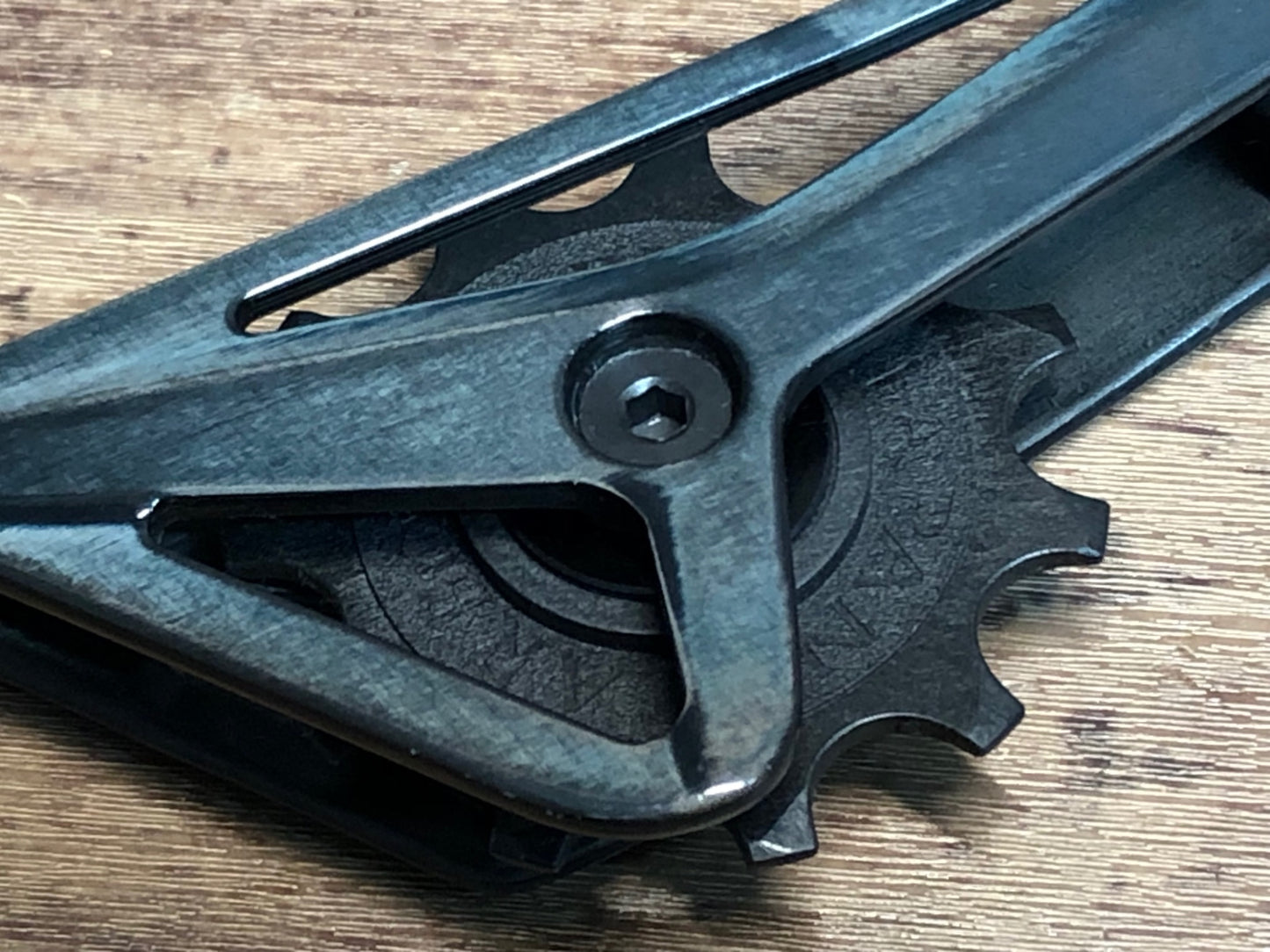 IQ625 カーボンドライジャパン Carbon Dry Japan R9100 セラミックプーリー 純正ケージ 11T