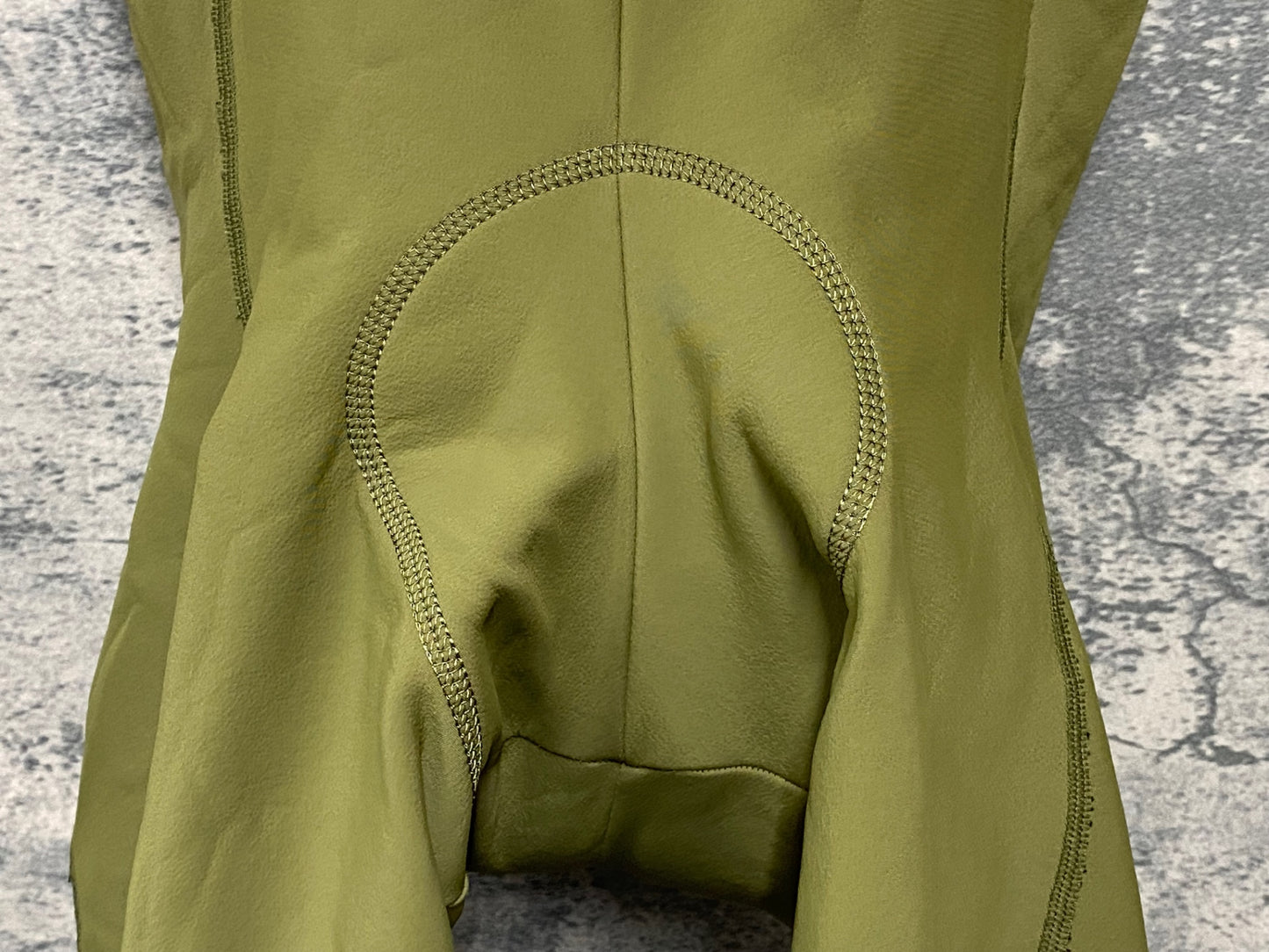 JA892 パスノーマルスタジオ PAS NORMAL STUDIOS ビブショーツ 茶色 L