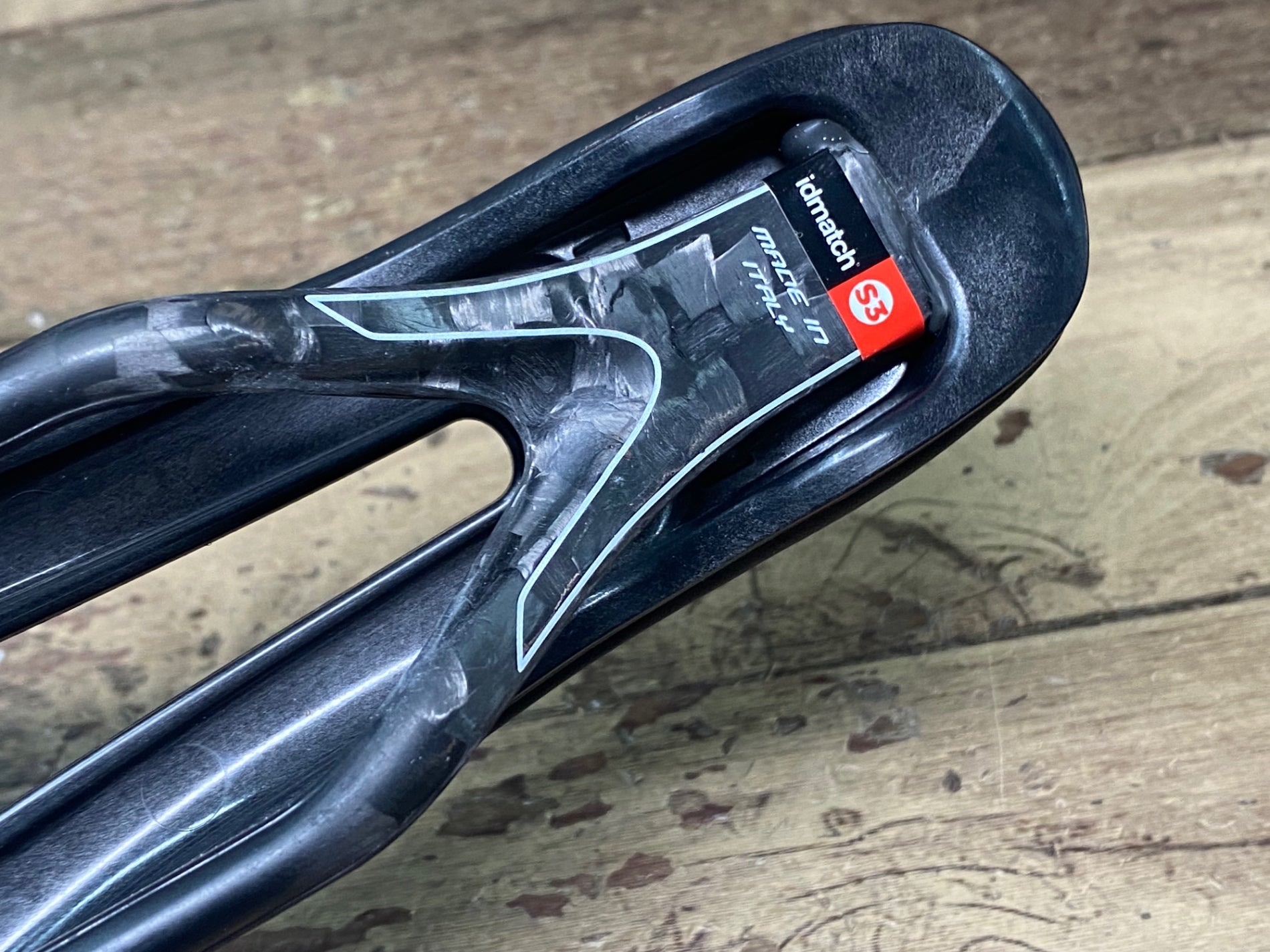 IE939 未使用 セッレイタリア Selle Italia フライト FLITE