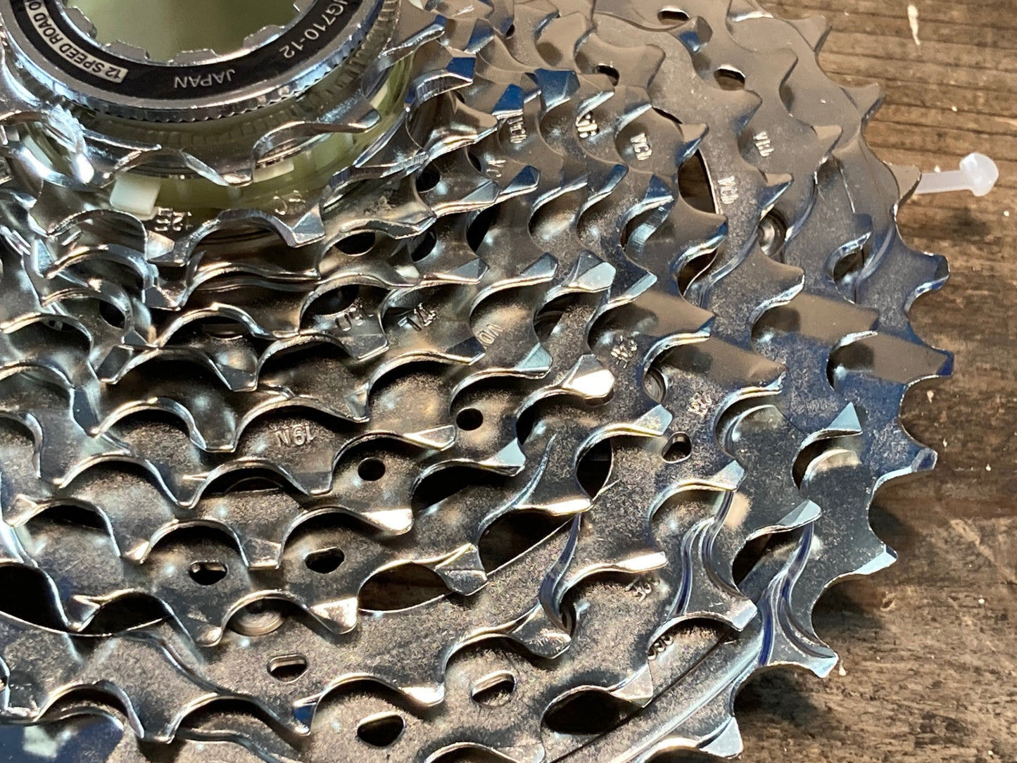 IQ118 シマノ SHIMANO 105 CS-HG710-12 スプロケット 12s 11-36T