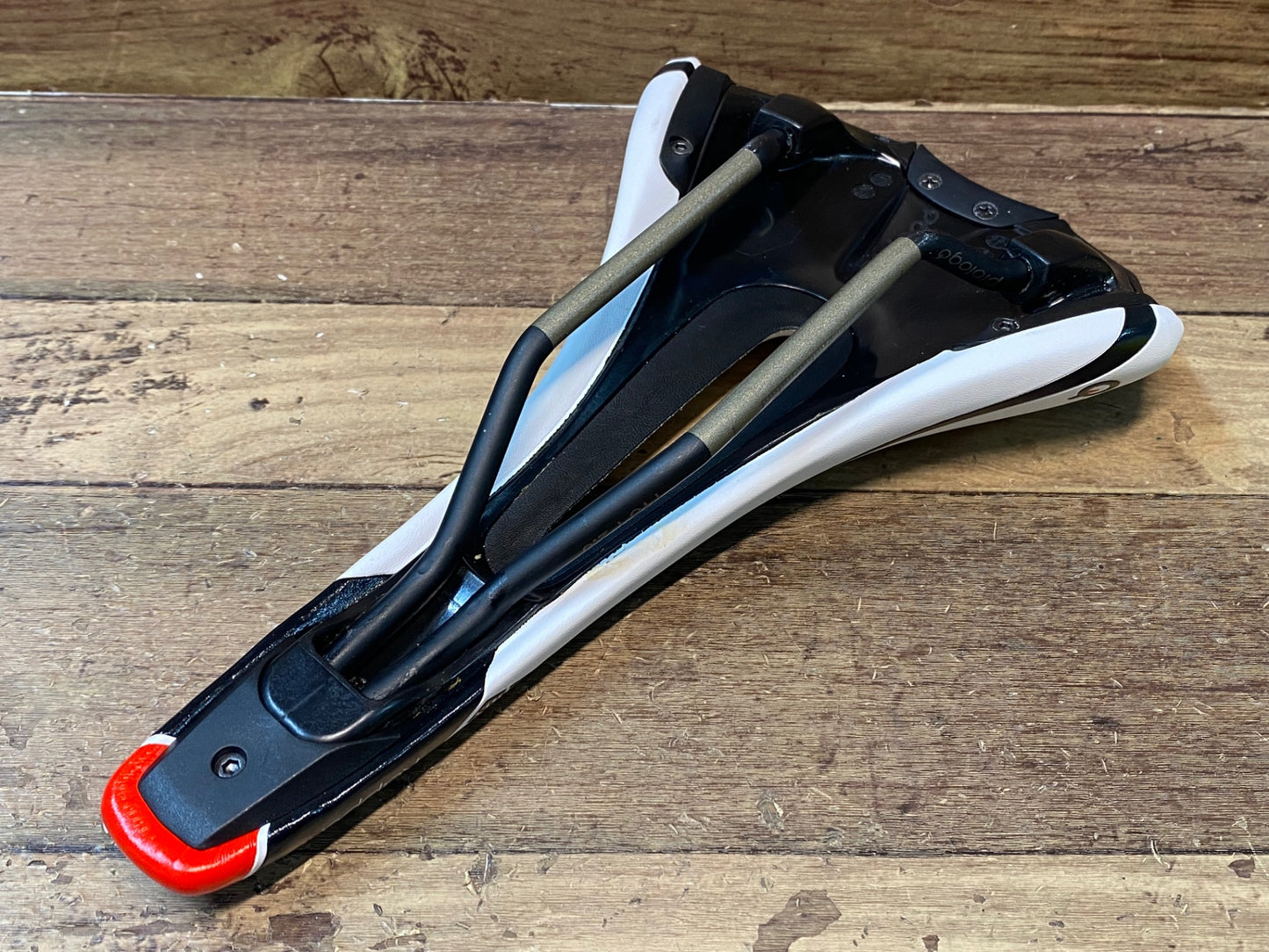 IM817 プロロゴ prologo カッパ kappa evo pas サドル 白 Pro T2.0レール