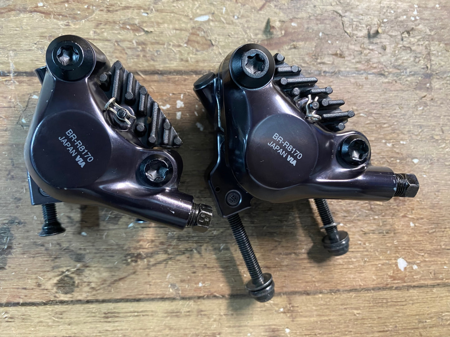 IH857 シマノ SHIMANO アルテグラ ULTEGRA BR-R8170 ディスクブレーキ キャリパー 前後セット ※マウント無し