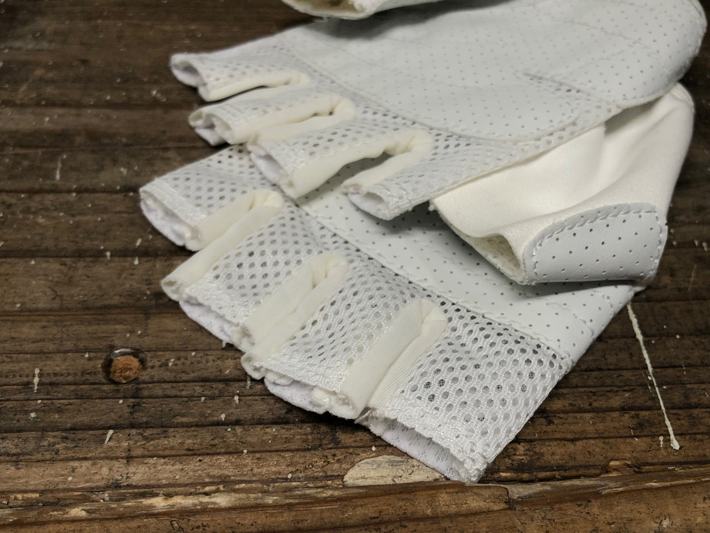 IN347 ラファ RAPHA グローブ 指ぬき 白 M