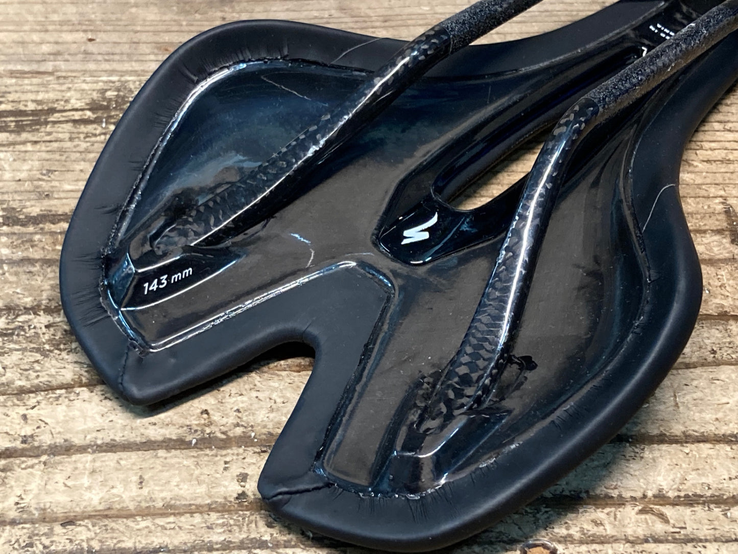 JD929 スペシャライズド SPECIALIZED S-WORKS TOUPE サドル 黒 143mm fact CARBONレール