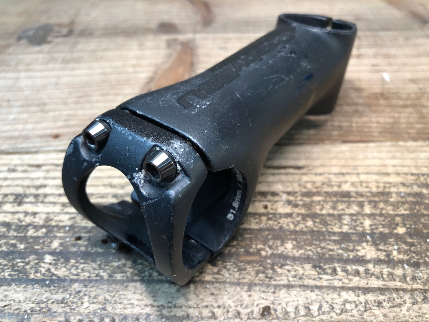 JA136 ワンバイエス OnebyESU アルミ ステム 90mm Φ31.8 OS 77° ※ボルト欠品