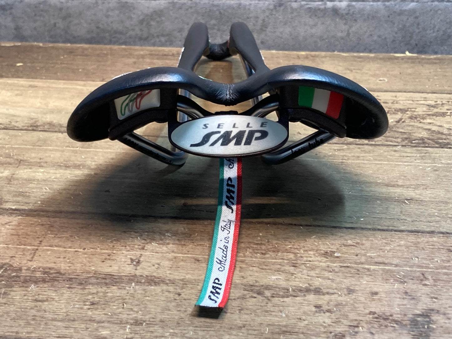 IX774 セラ Selle SMP forma サドル 黒 inox Tubeレール