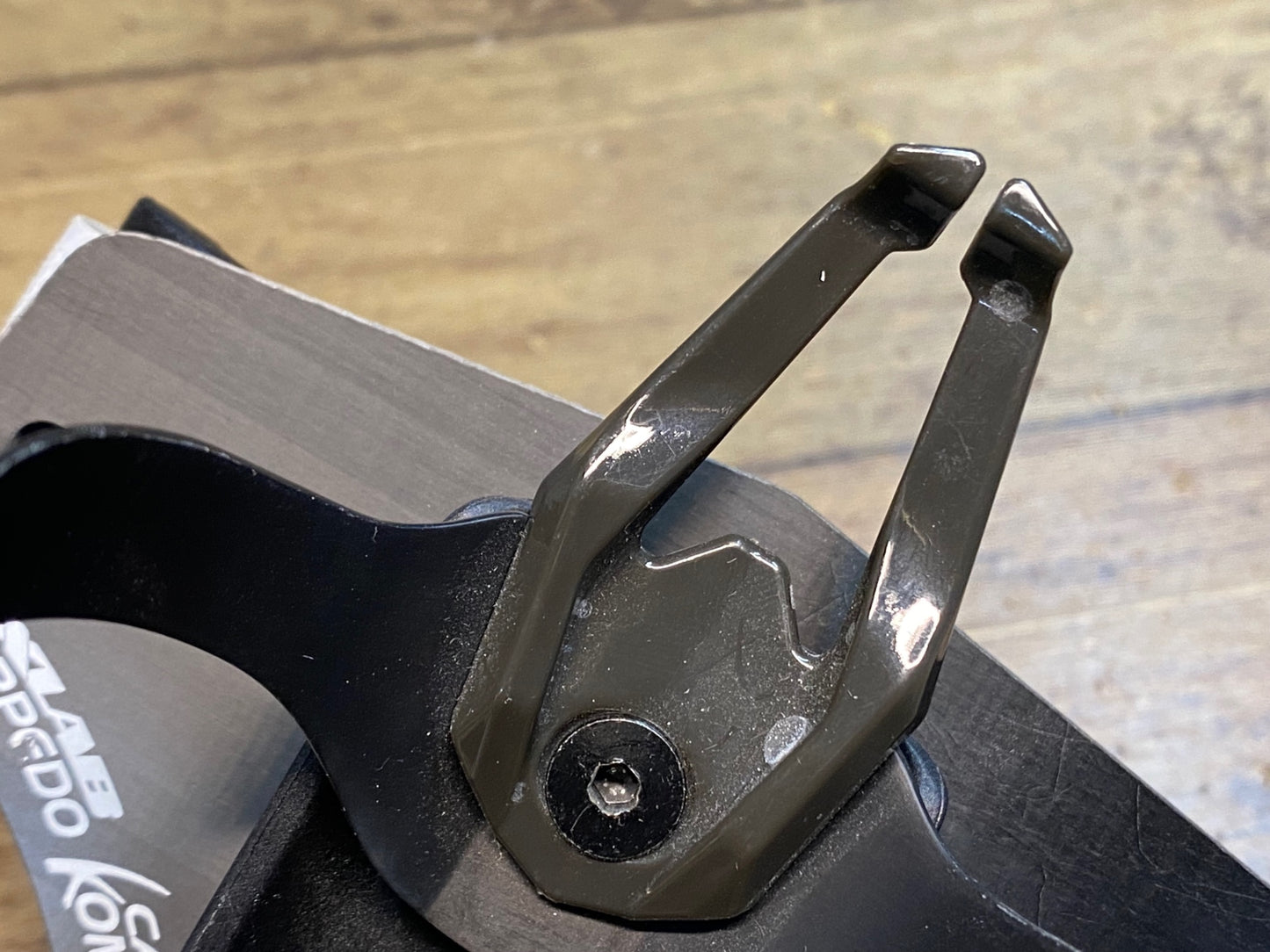 IZ030 XLAB TORPEDO KOMPACT ハイドレーション ベース カーボン