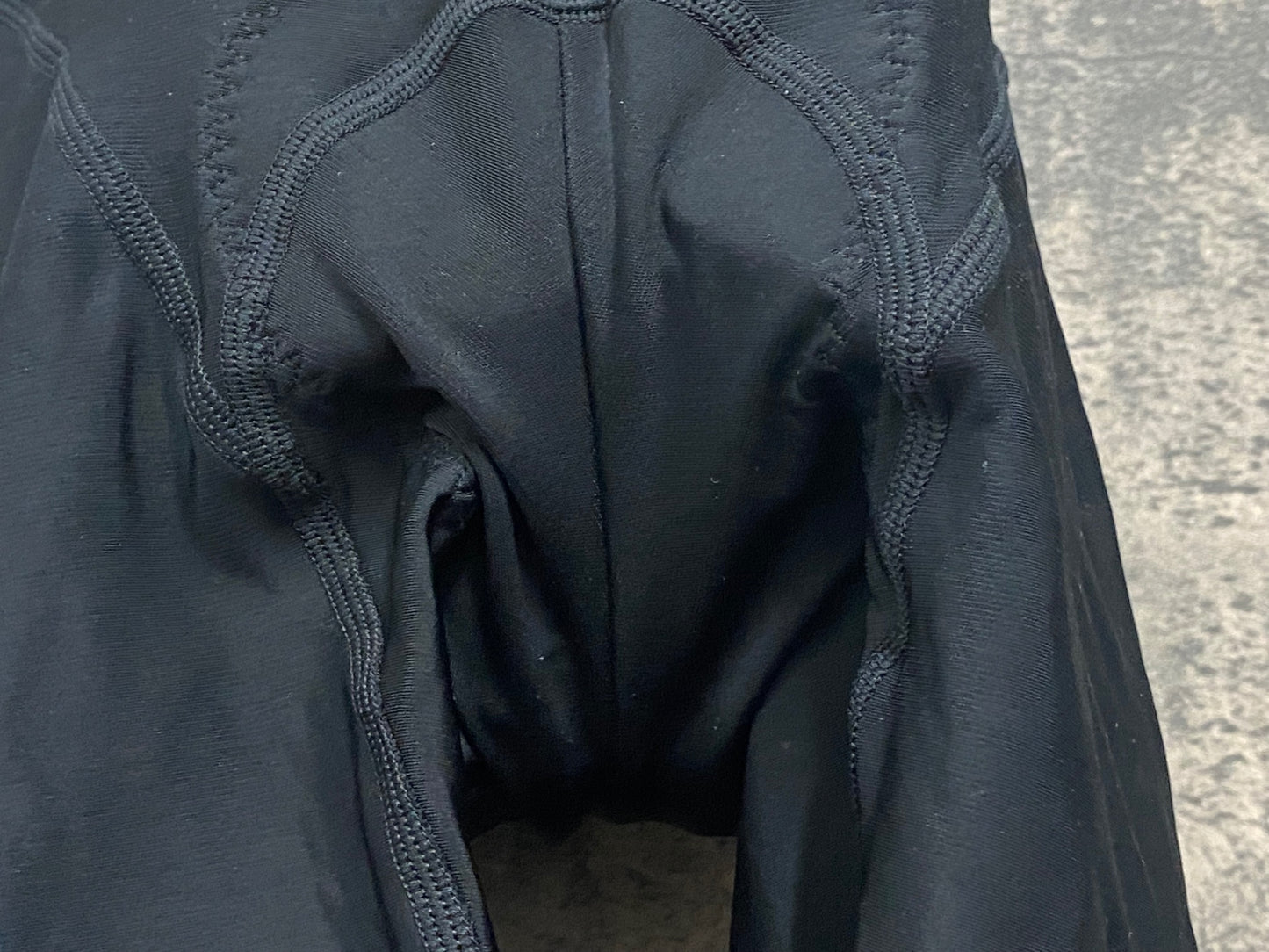 IY337 パールイズミ PEARL iZUMi T293-3DX ビブショーツ 黒 M