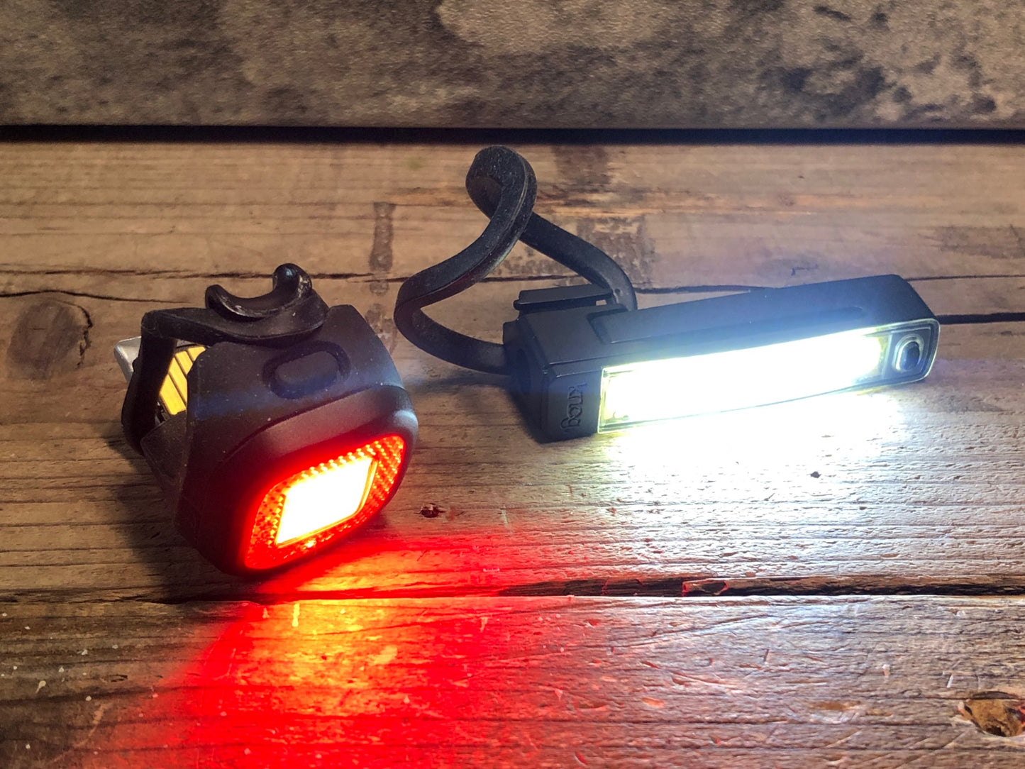 IQ492 ノグ KNOG PLUS FRONT / BLINDER SQUARE REAR ライトセット