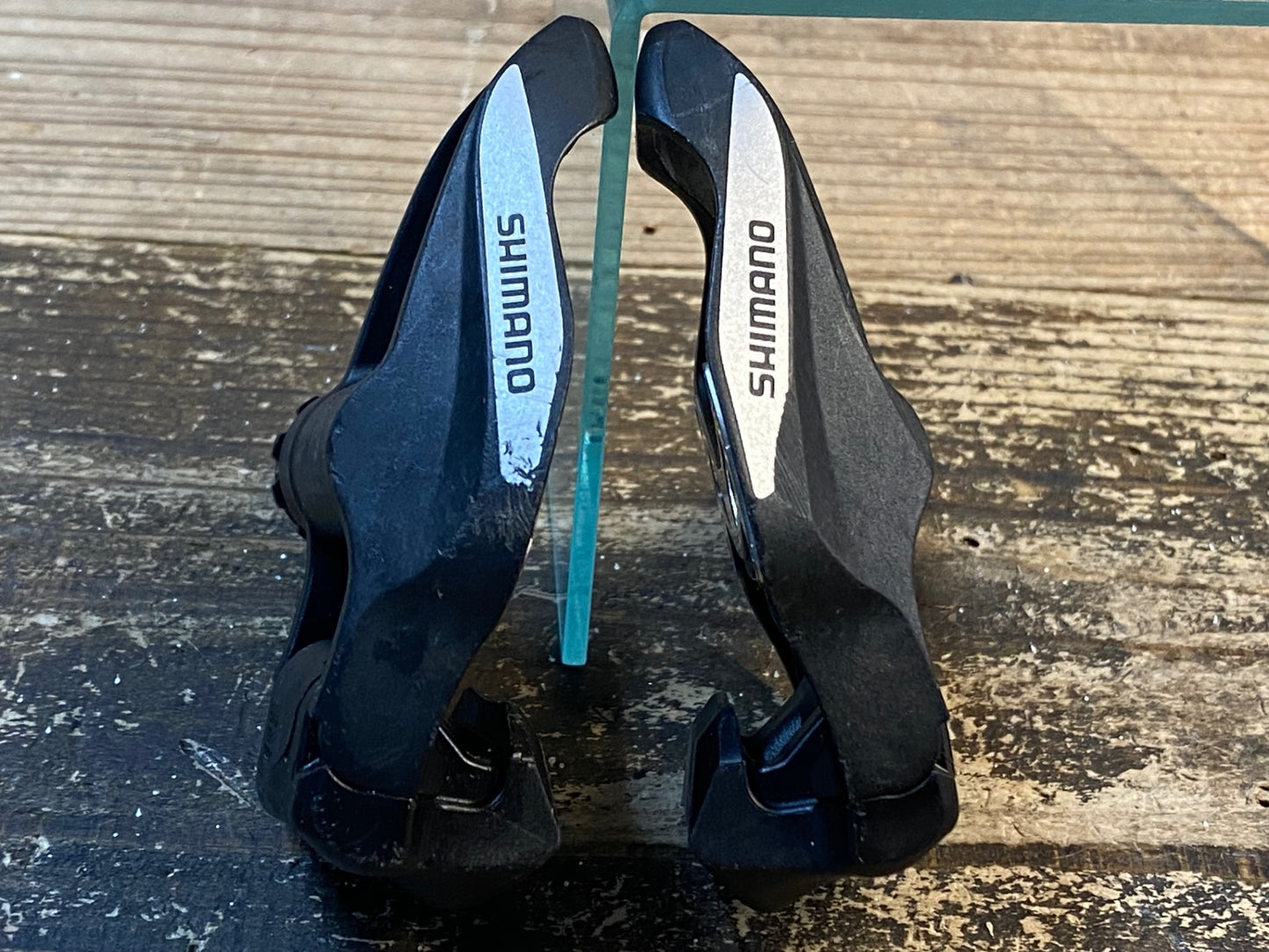 IL065 シマノ SHIMANO PD-R550 ビンディングペダル SPD-SL