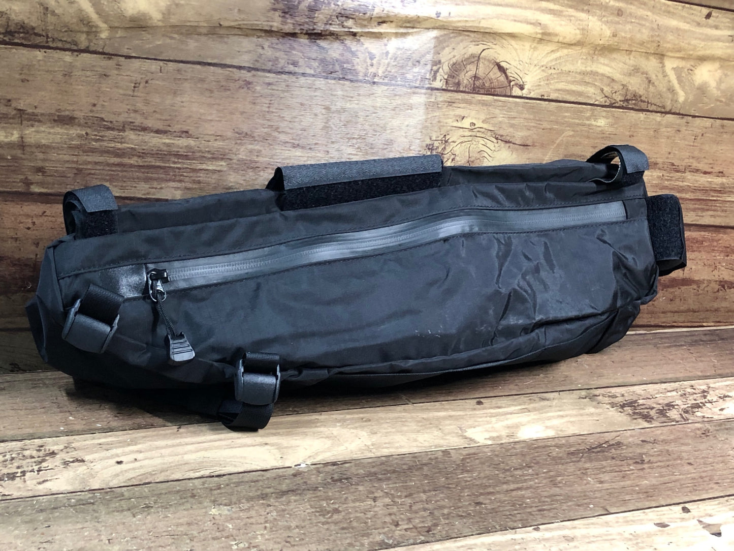 IA883 FAIRWEATHER FRAME BAG フレームバッグ 黒 ※擦れあり