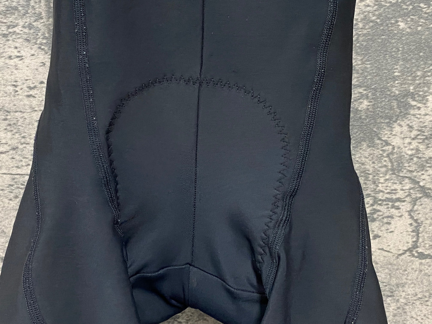 JC910 パールイズミ PEARL iZUMi ビブショーツ 黒 M