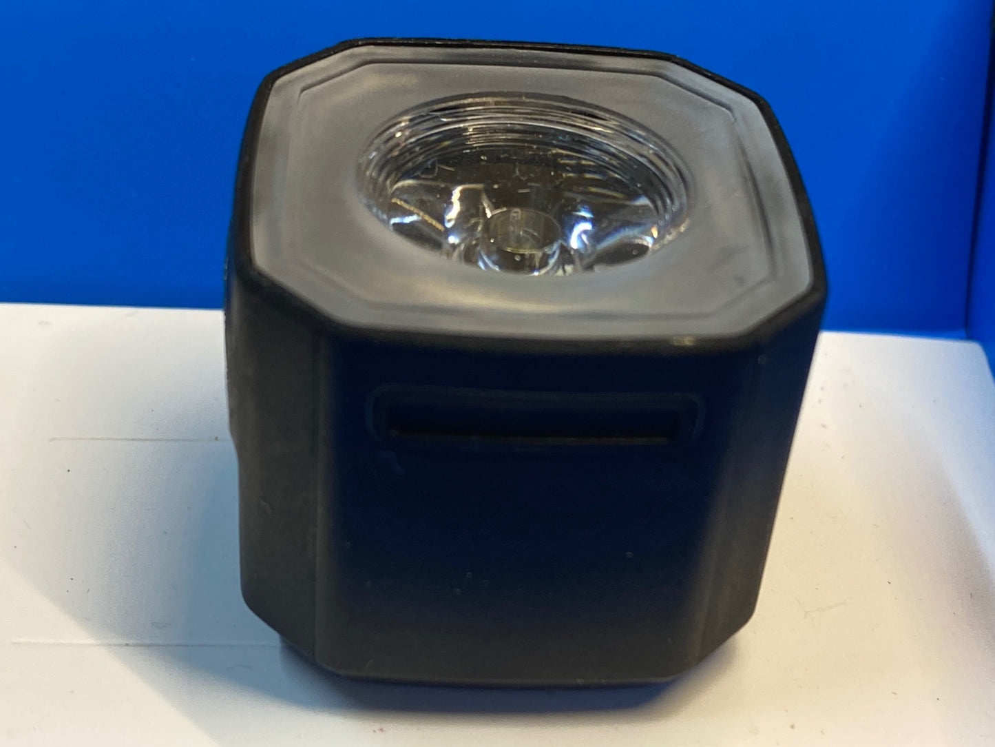 IV823 ジャイアント GIANT RECON HL100 フロントライト