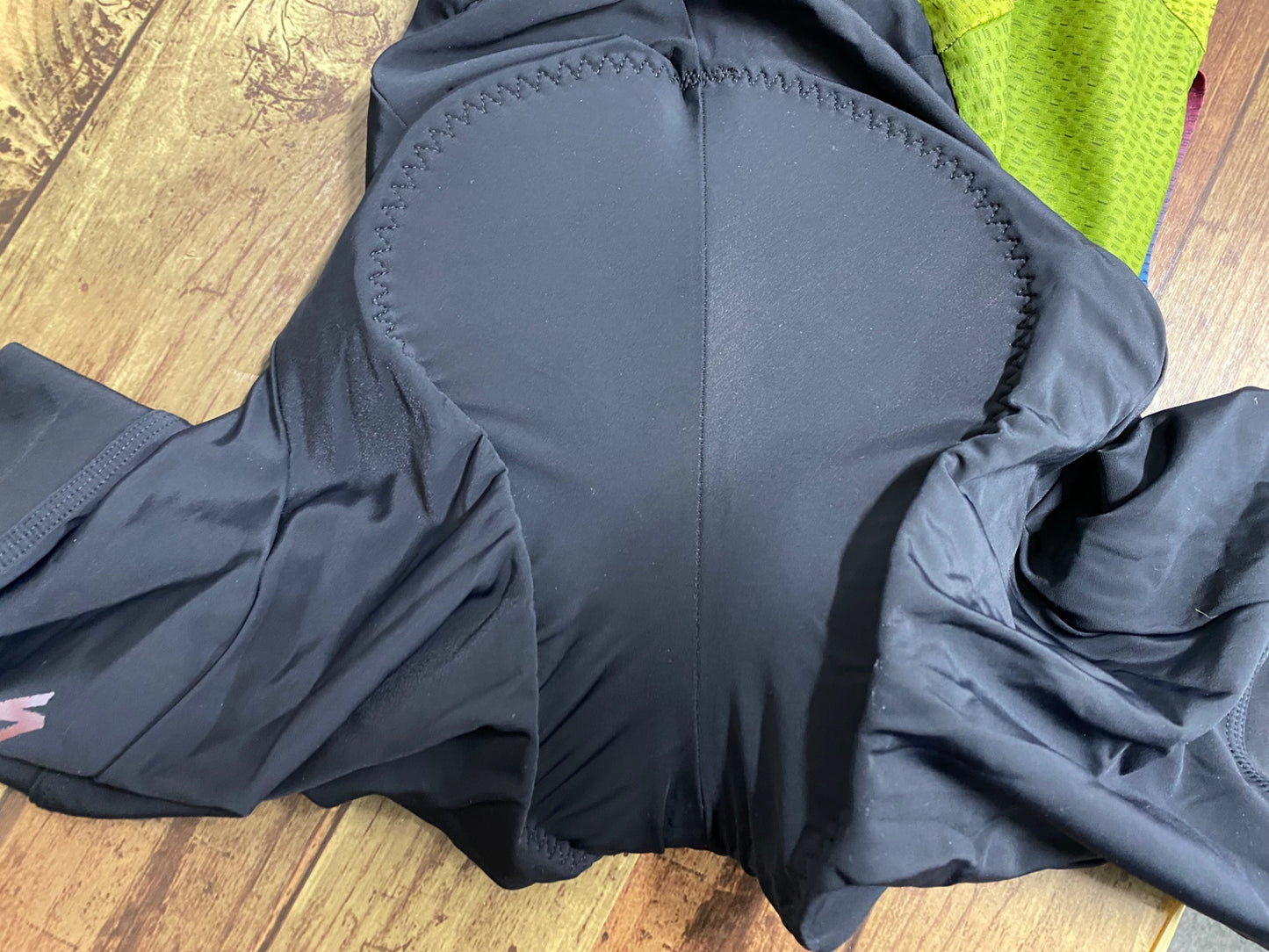 IN570 スペシャライズド SPECIALIZED サイクルジャージ 半袖 ビブショーツ 上下セット サガンコレクション M