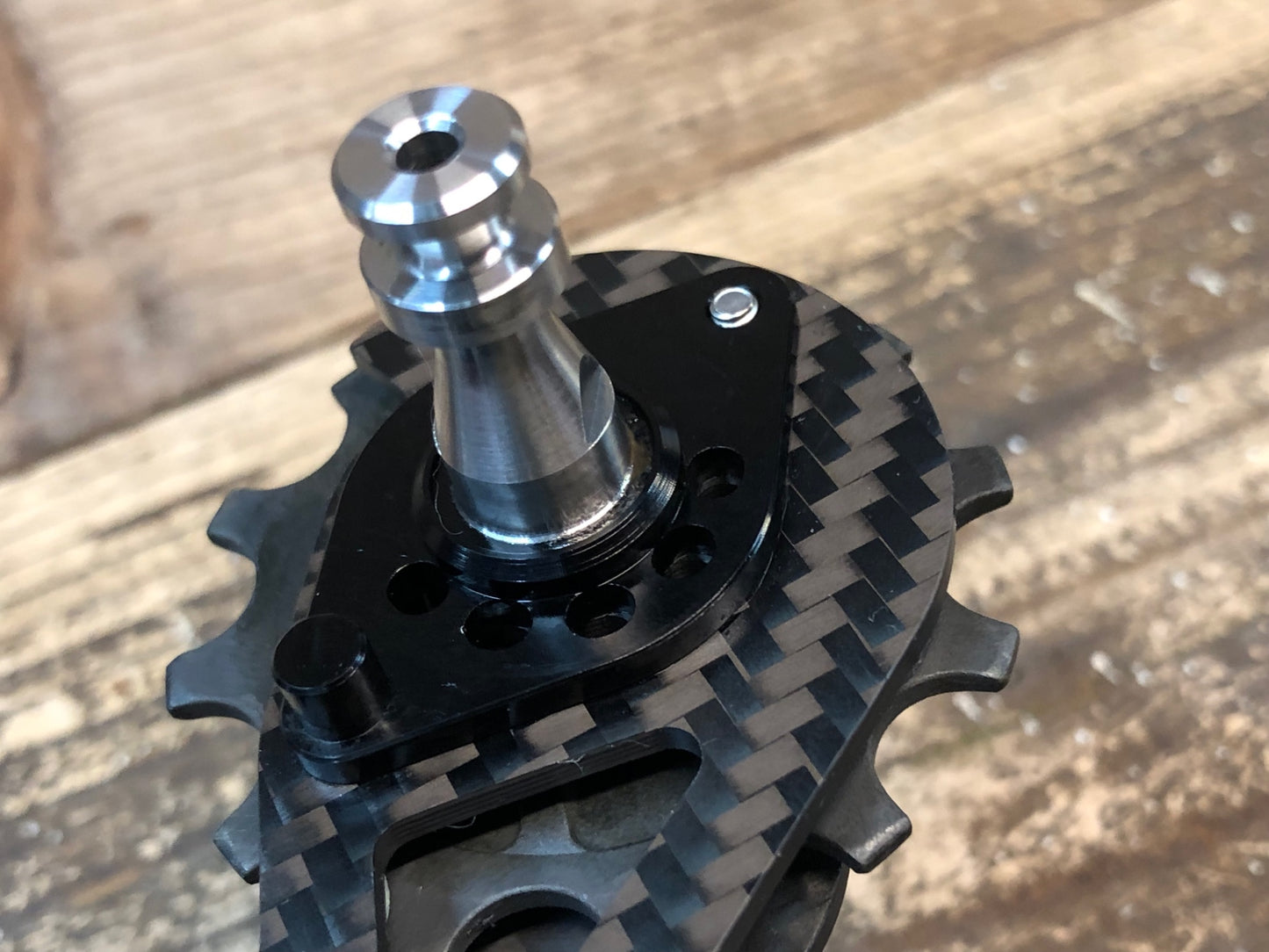 IW336 カーボンドライジャパン CDJ ビッグプーリー V3 R9100/R8000用 フルセラミック ショート