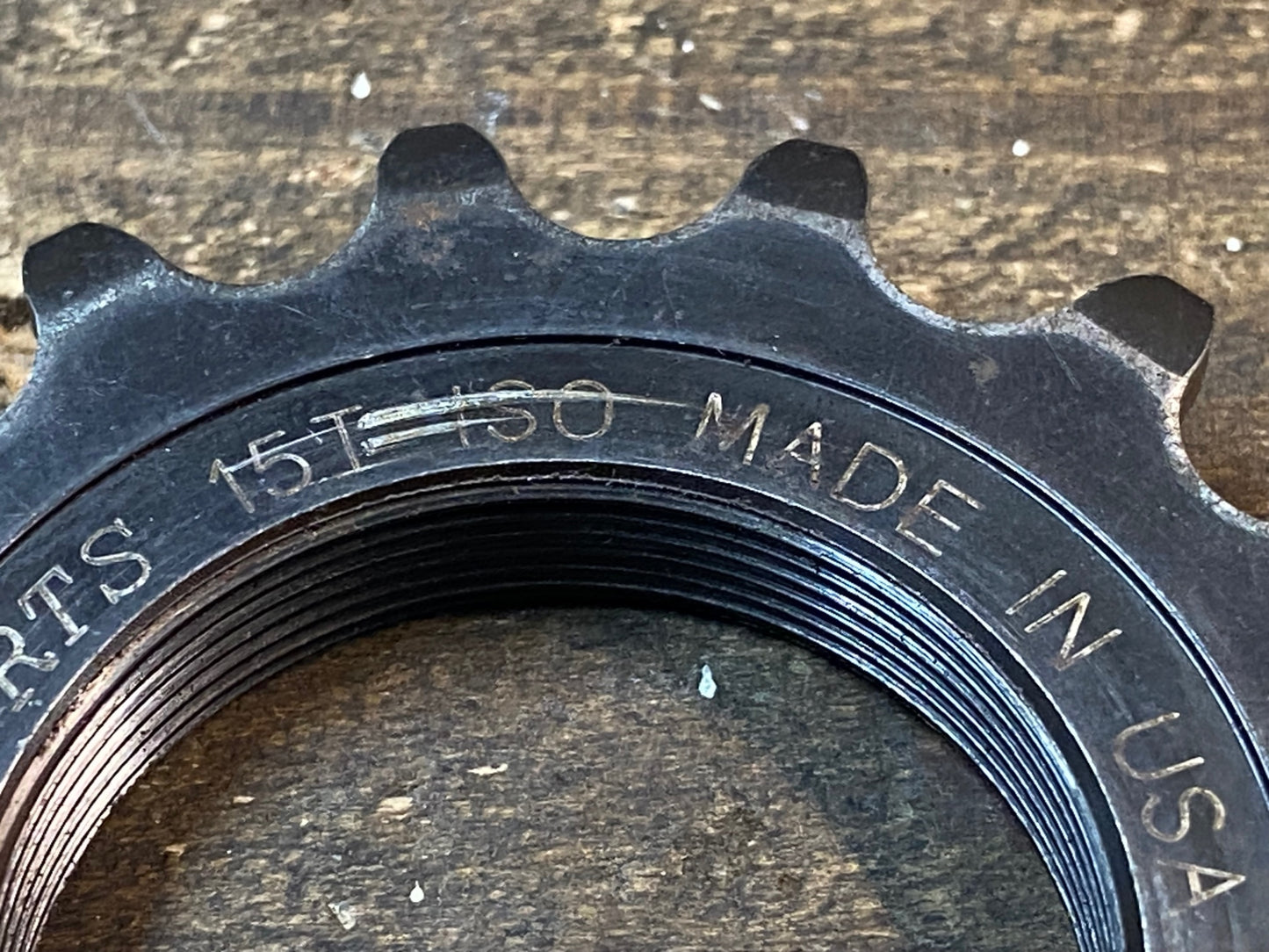 IU926 ユーロアジア EURO ASIA トラックコグ 15T