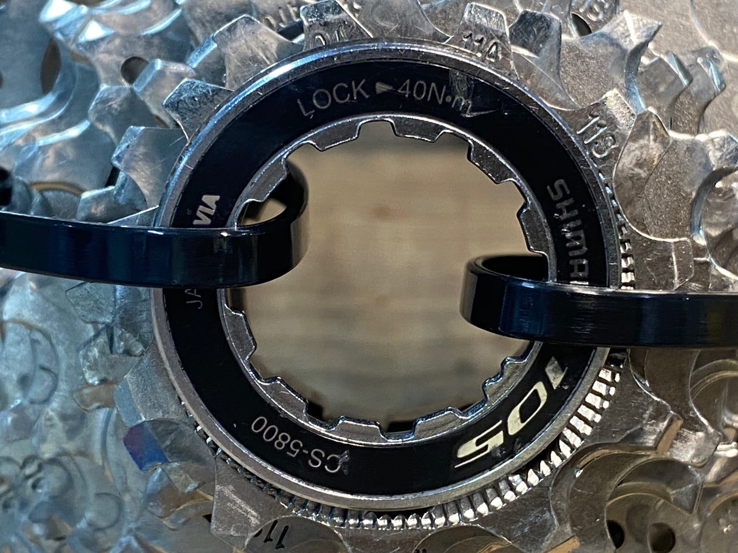 IO220 シマノ SHIMANO 105 CS-5800 スプロケット 11S 11-28T