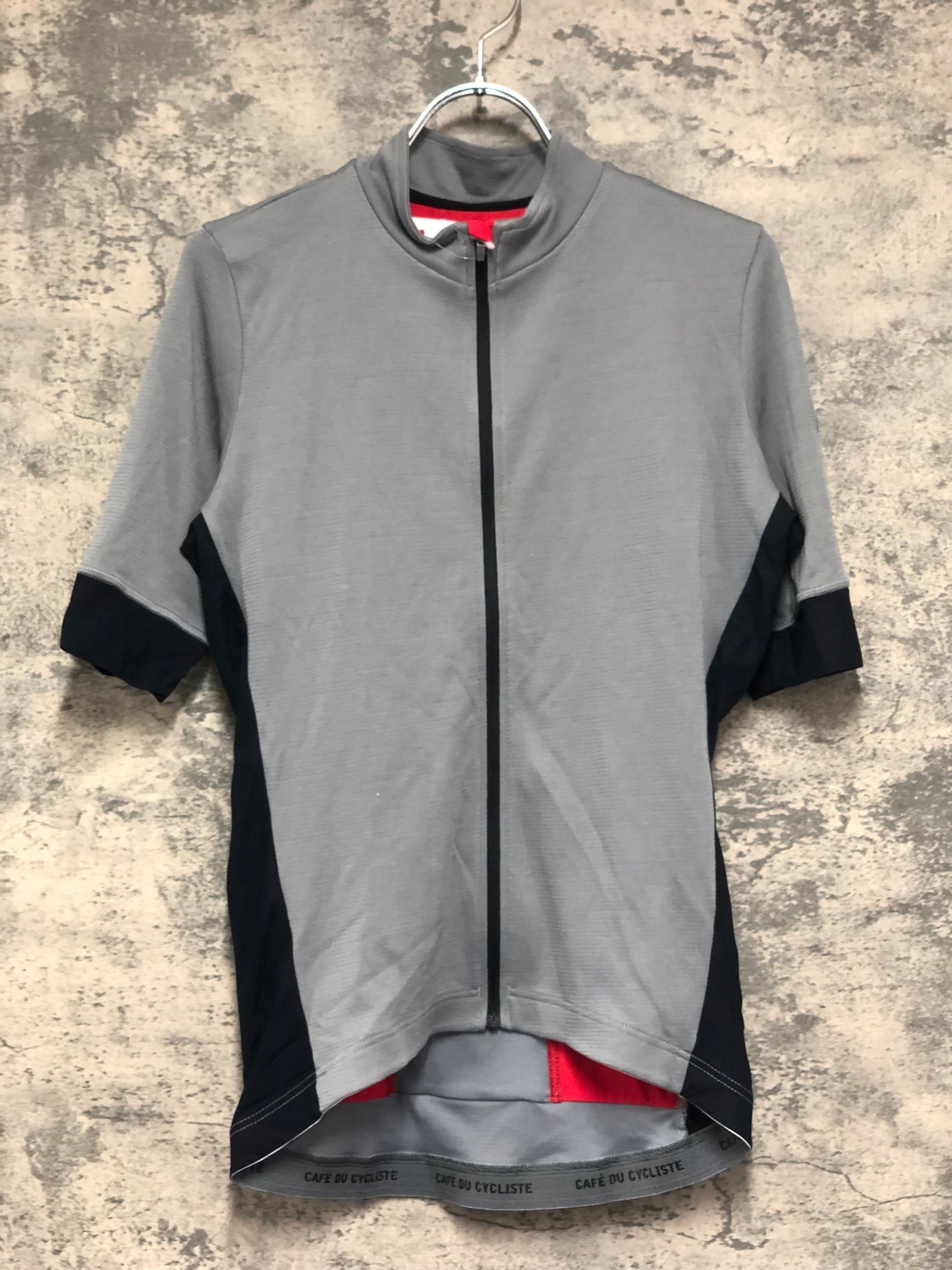 IX103 カフェドシクリステ Cafe du Cycliste EGLANTINE 半袖 サイクルジャージ グレー 黒 S