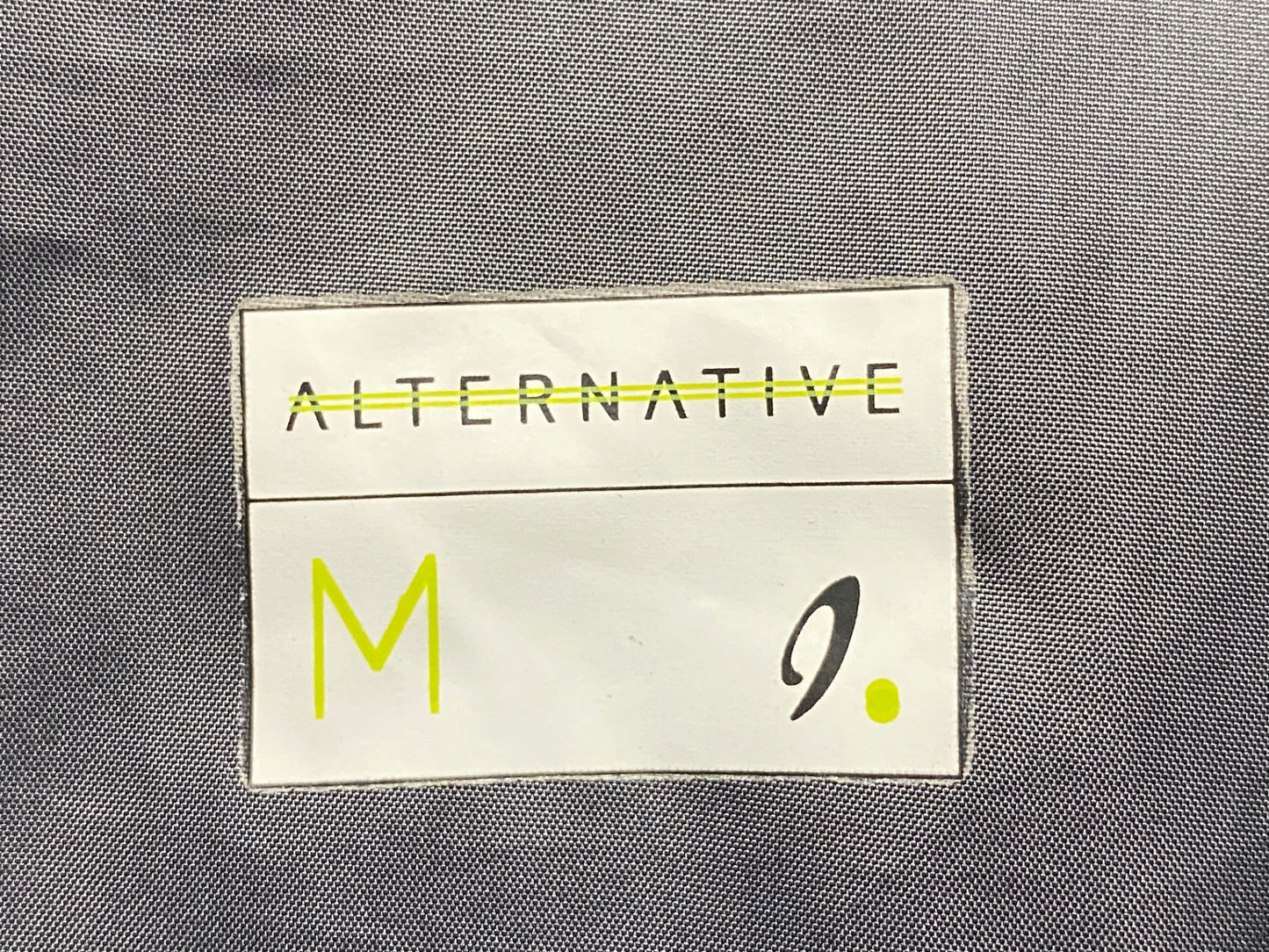 IU212 イザドア Isadore ALTERNATIVE 長袖 ウィンドブレーカー カーキ M