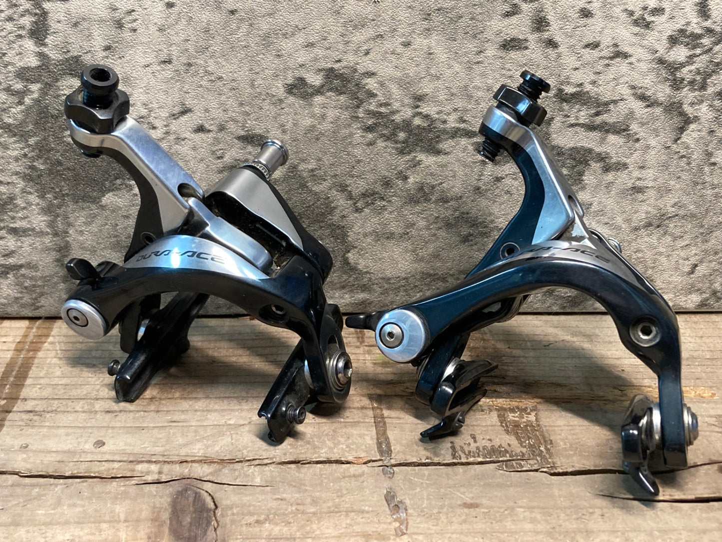 IT567 シマノ SHIMANO デュラエース DURA-ACE キャリパーブレーキ 前後セット