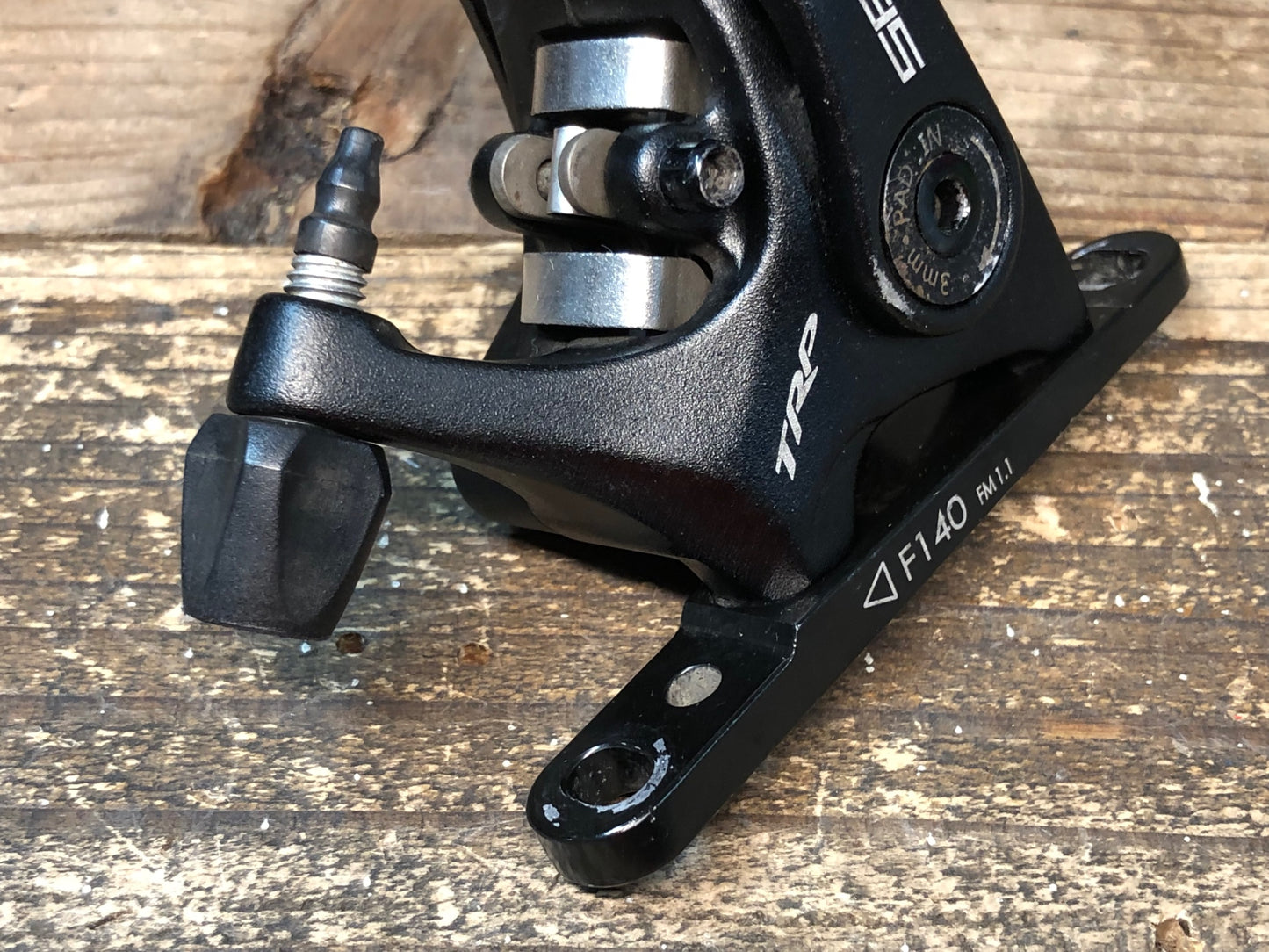 IQ461 TRP SPYRE-C ディスク ブレーキキャリパー 前後セット